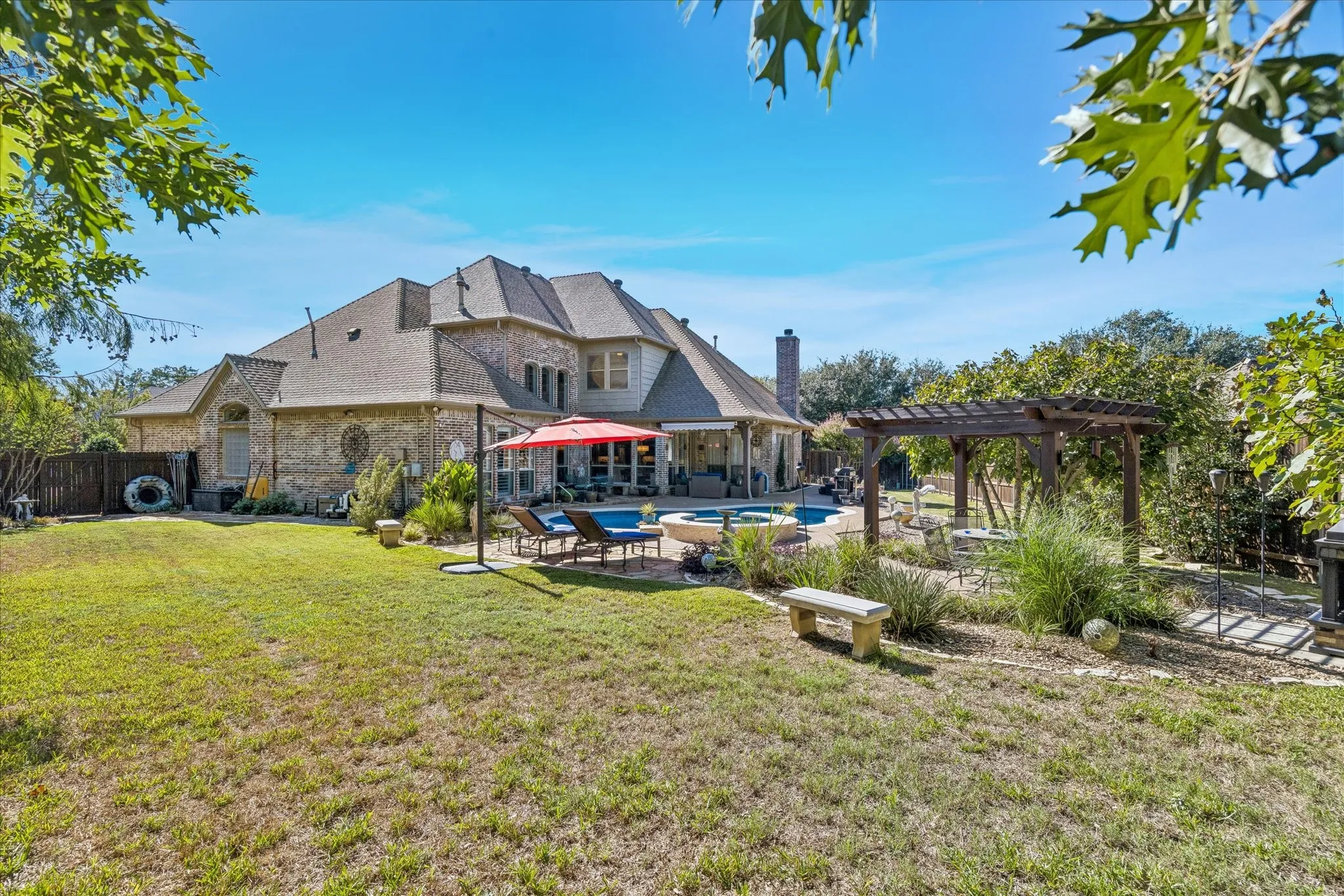 Single Family Residence For Sale in Tarrant County , 1417 Kaitlyn Lane, Keller, Texas 76248, 4 Bedroom, 4 Bathroom, 3 Garage spaces, 4,383 Sqft, built in 2000, mls#21399748, Real Estate Agent in Keller, Homes For Sale in Tarrant county, Homes For Sale in Keller, Realtor in Keller Texas, Real Estate Brokerage Independent Realty Texas, Luminita Cordes Realtor