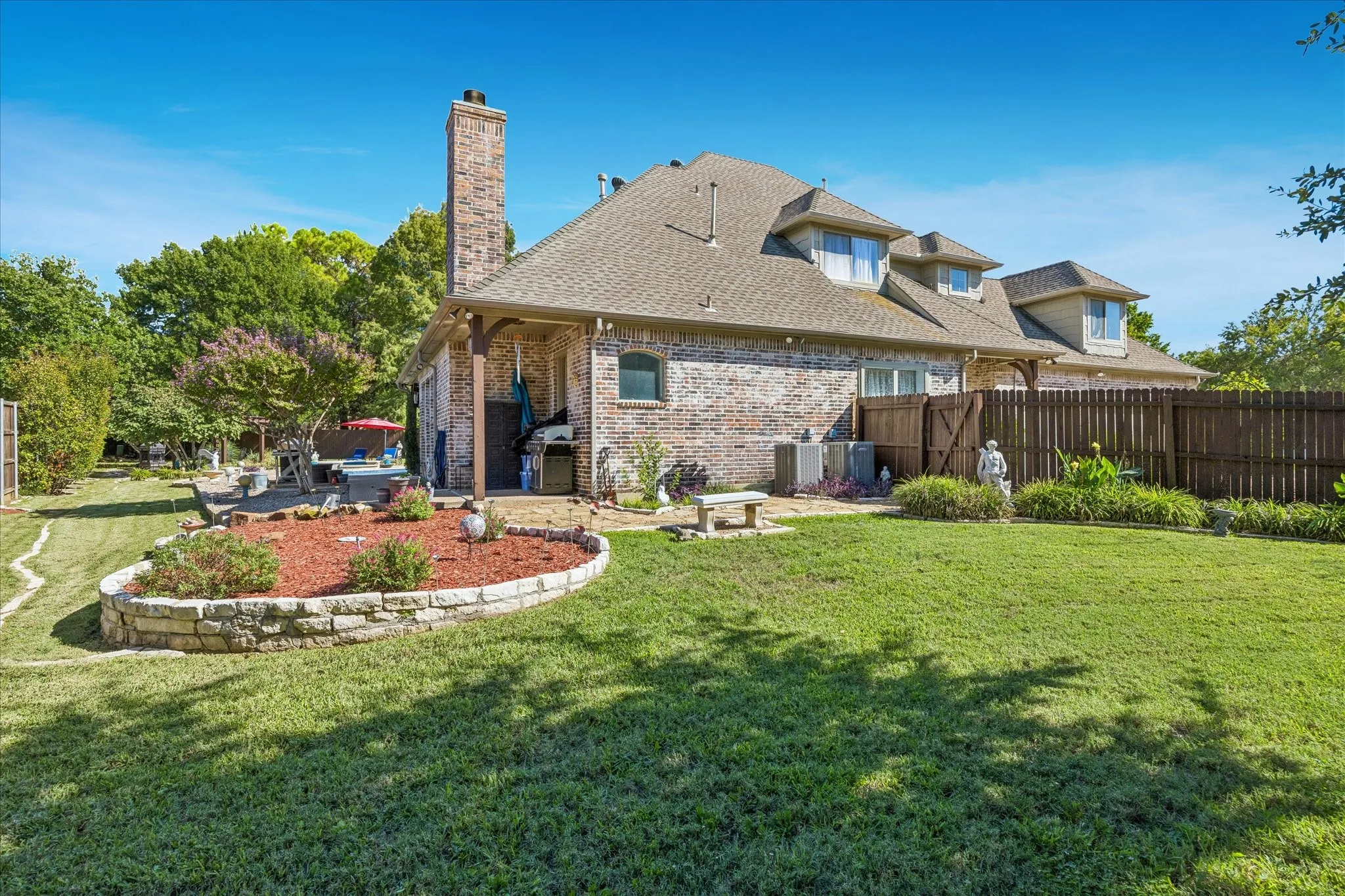 Single Family Residence For Sale in Tarrant County , 1417 Kaitlyn Lane, Keller, Texas 76248, 4 Bedroom, 4 Bathroom, 3 Garage spaces, 4,383 Sqft, built in 2000, mls#21399748, Real Estate Agent in Keller, Homes For Sale in Tarrant county, Homes For Sale in Keller, Realtor in Keller Texas, Real Estate Brokerage Independent Realty Texas, Luminita Cordes Realtor