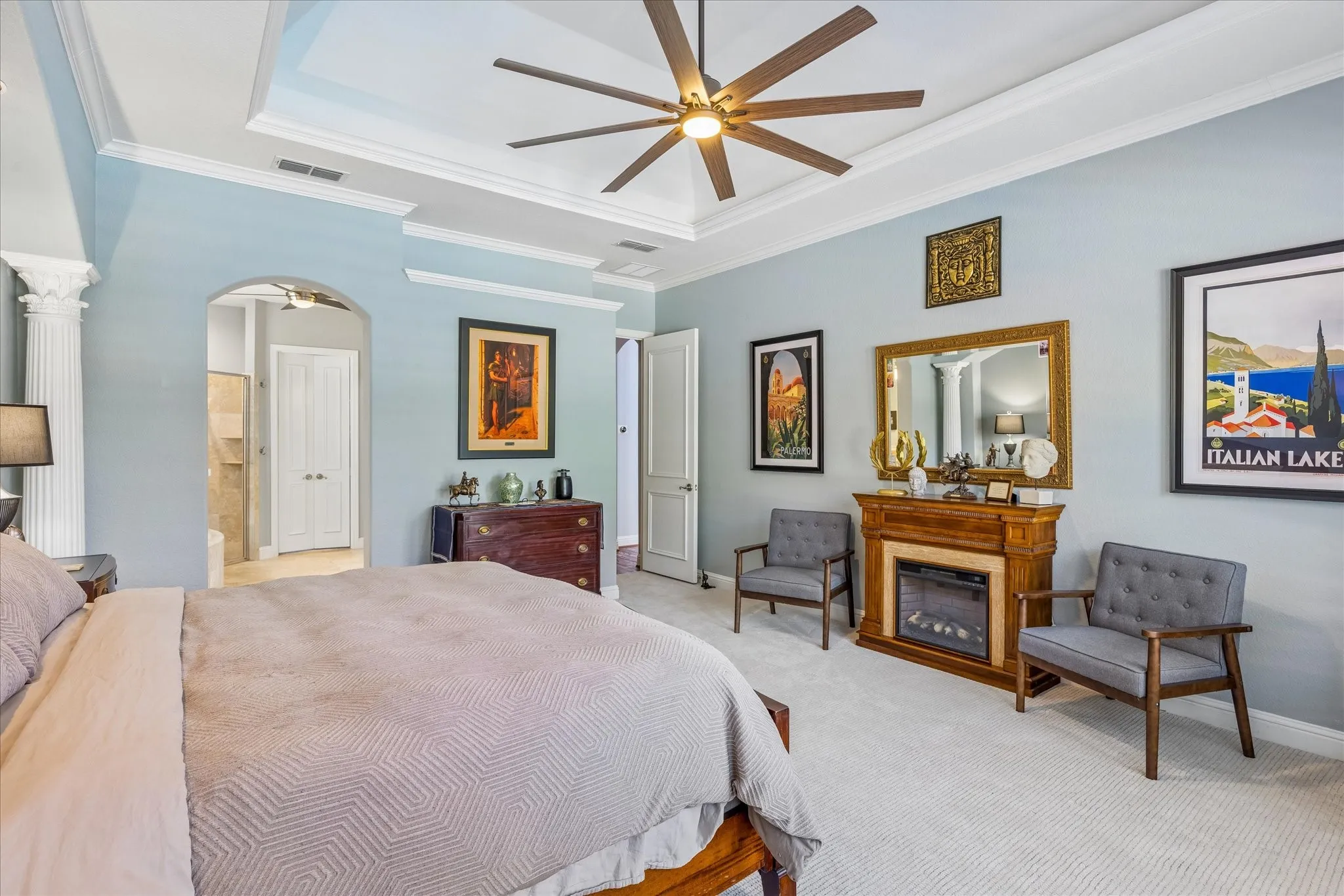 Single Family Residence For Sale in Tarrant County , 1417 Kaitlyn Lane, Keller, Texas 76248, 4 Bedroom, 4 Bathroom, 3 Garage spaces, 4,383 Sqft, built in 2000, mls#21399748, Real Estate Agent in Keller, Homes For Sale in Tarrant county, Homes For Sale in Keller, Realtor in Keller Texas, Real Estate Brokerage Independent Realty Texas, Luminita Cordes Realtor