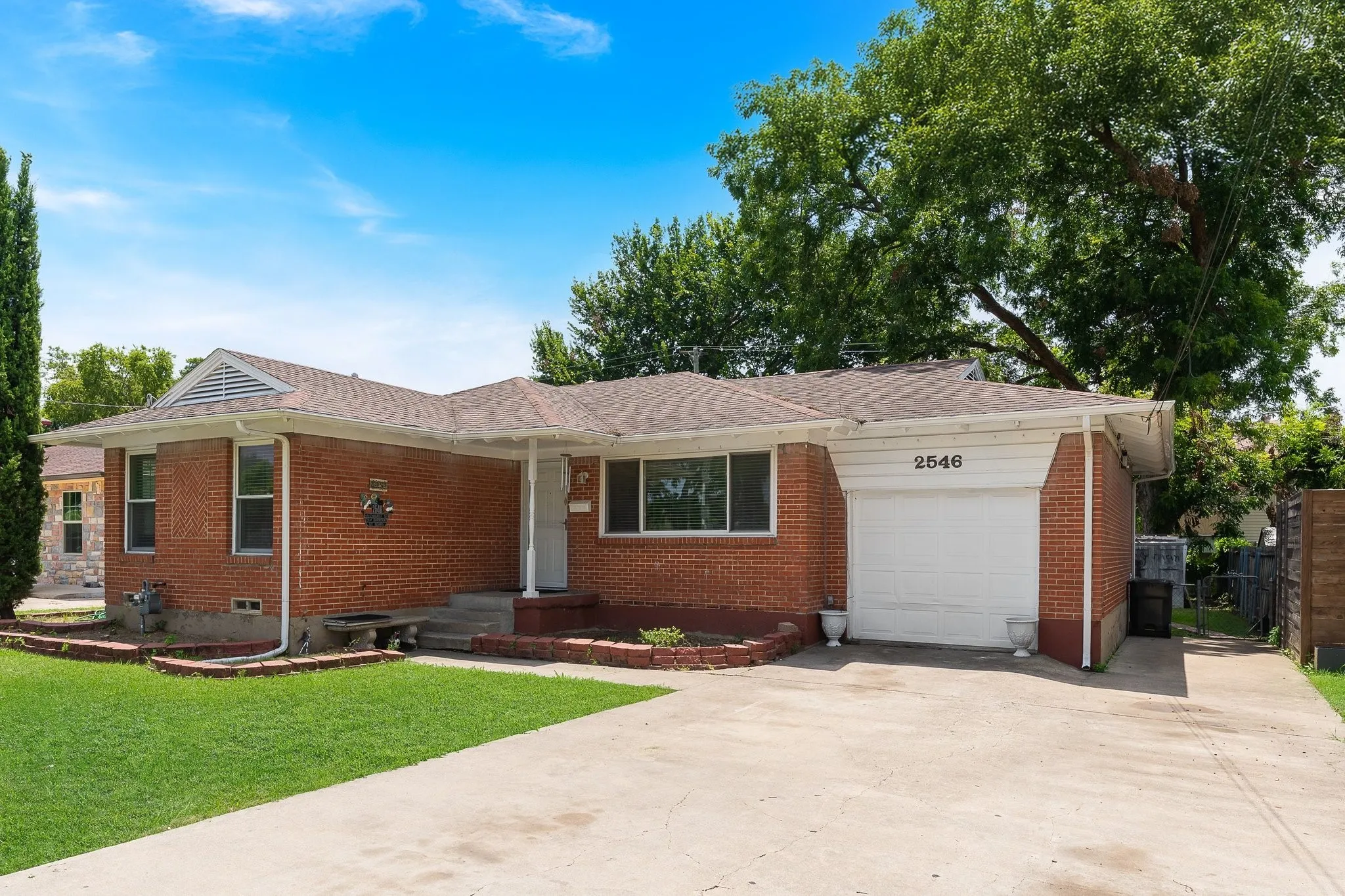 Single Family Residence For Sale