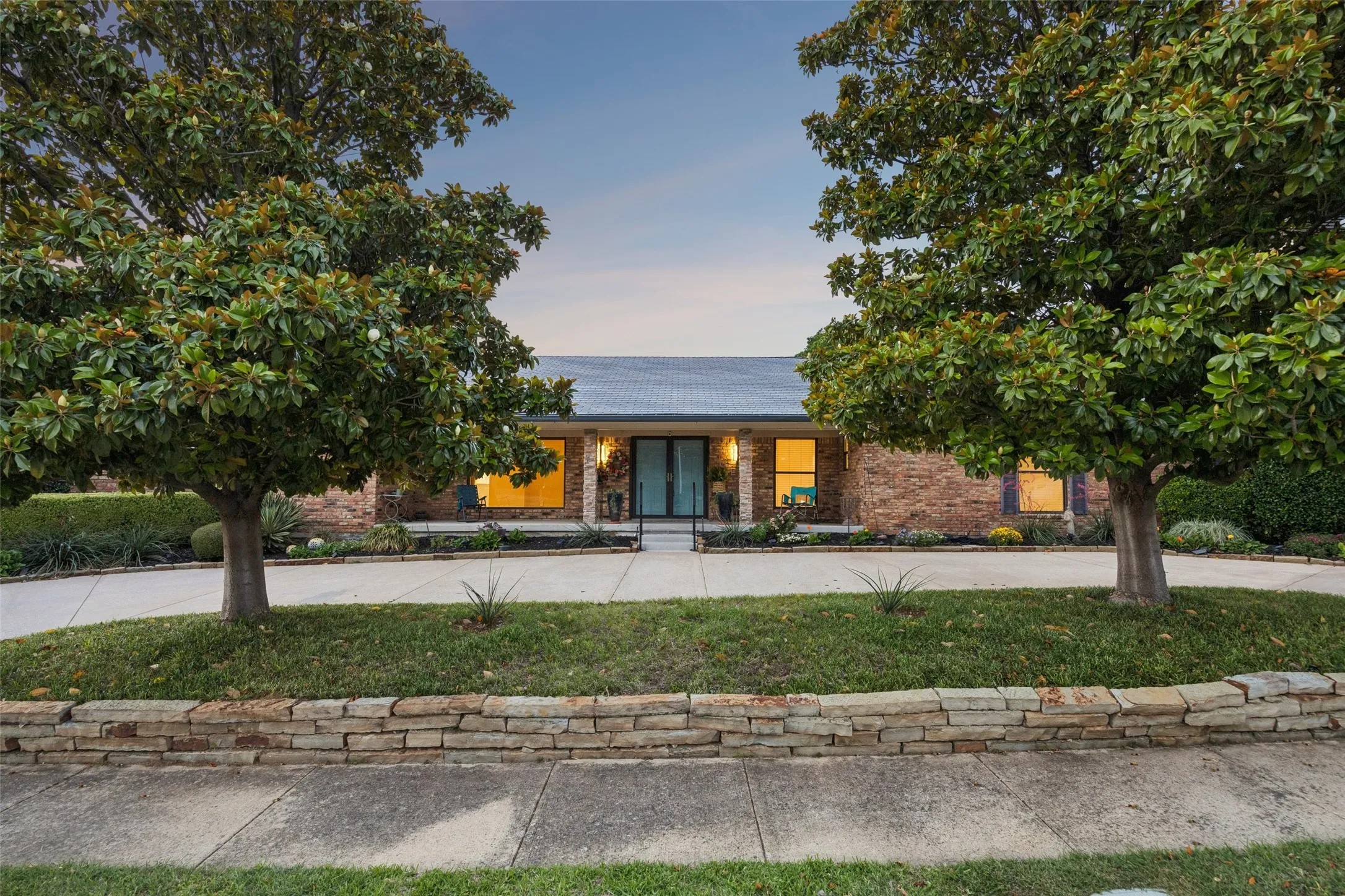 Single Family Residence For Sale