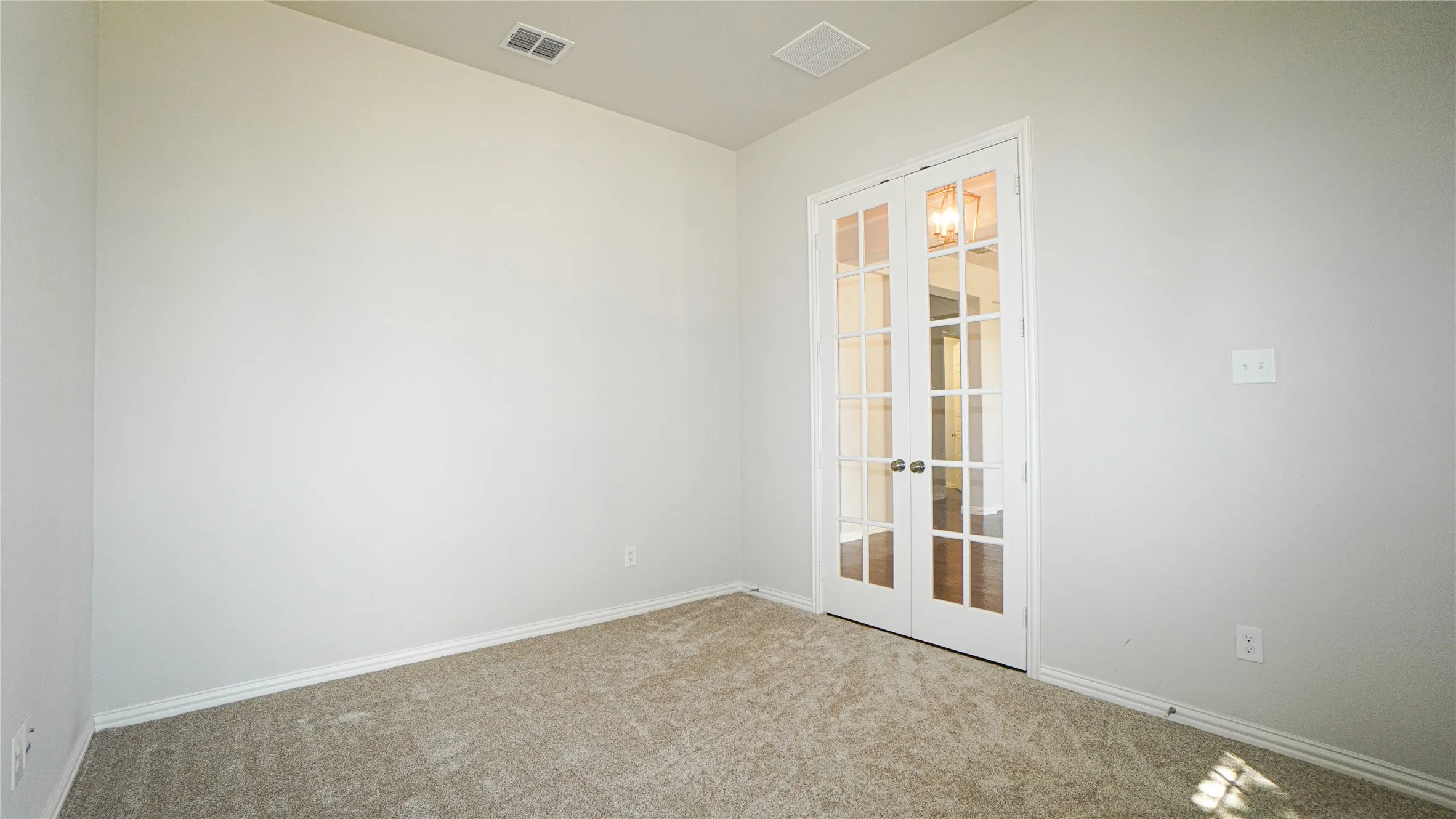 Single Family Residence For Rent in Rockwall County , 790 York Drive, Rockwall, Texas 75087, 4 Bedroom, 4 Bathroom, 2 Garage spaces, 3,497 Sqft, built in 2014, mls#21412117, Real Estate Agent in Rockwall, Homes For Rent in Rockwall county, Homes For Rent in Rockwall, Realtor in Rockwall Texas, Real Estate Brokerage Independent Realty Texas, Luminita Cordes Realtor