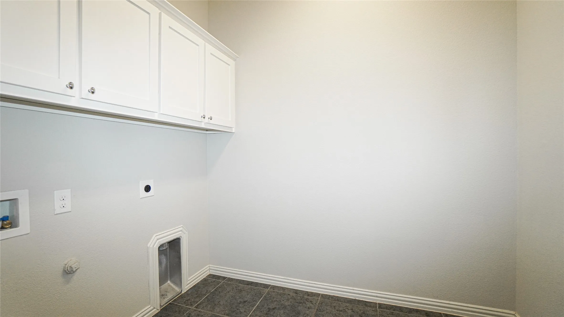Single Family Residence For Rent in Rockwall County , 790 York Drive, Rockwall, Texas 75087, 4 Bedroom, 4 Bathroom, 2 Garage spaces, 3,497 Sqft, built in 2014, mls#21412117, Real Estate Agent in Rockwall, Homes For Rent in Rockwall county, Homes For Rent in Rockwall, Realtor in Rockwall Texas, Real Estate Brokerage Independent Realty Texas, Luminita Cordes Realtor