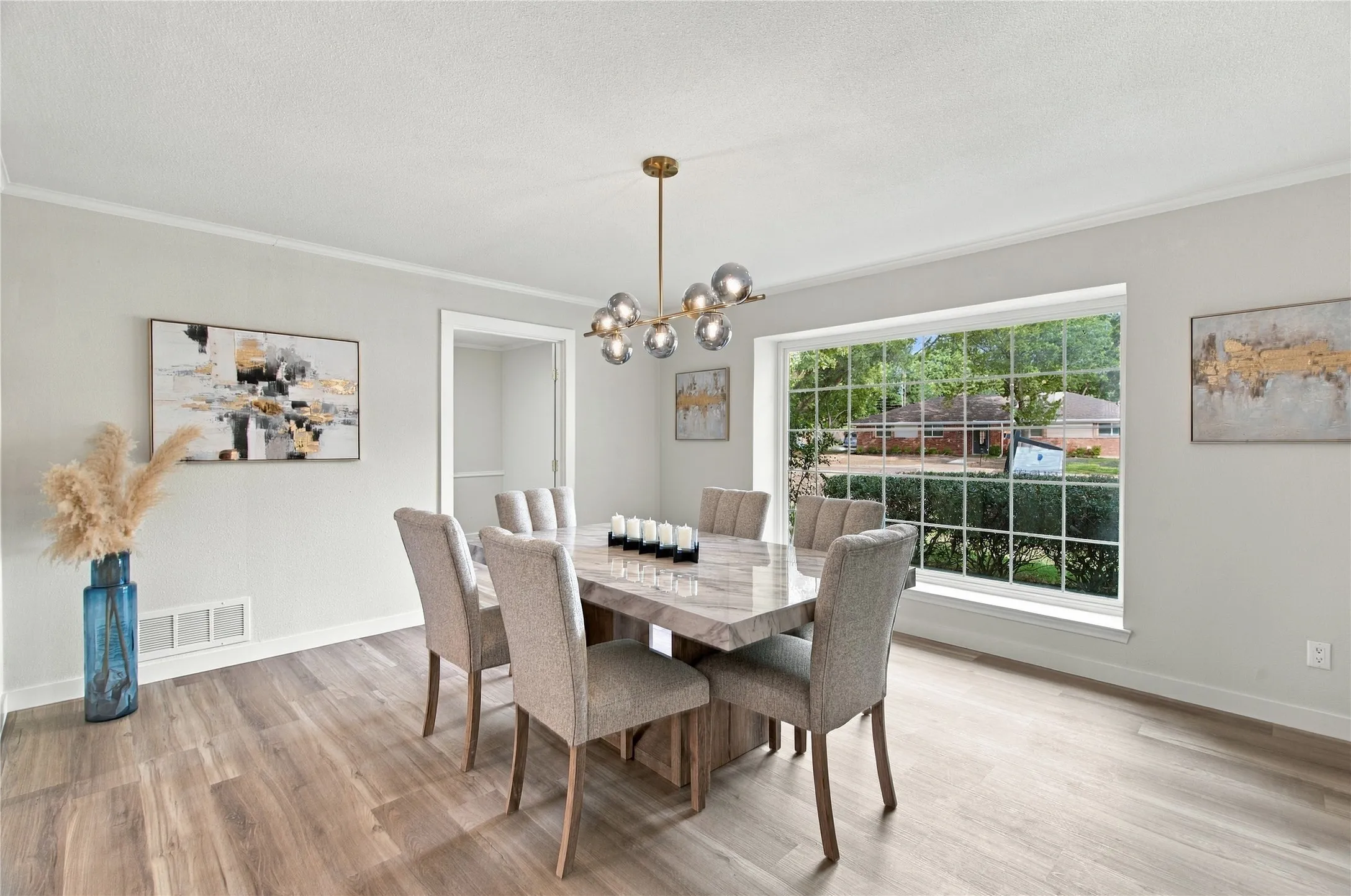 Single Family Residence For Sale in Collin County , 2612 Briarcove Drive, Plano, Texas 75074, 4 Bedroom, 3 Bathroom, 2 Garage spaces, 2,742 Sqft, built in 1968, mls#21410111, Real Estate Agent in Plano, Homes For Sale in Collin county, Homes For Sale in Plano, Realtor in Plano Texas, Real Estate Brokerage Independent Realty Texas, Luminita Cordes Realtor