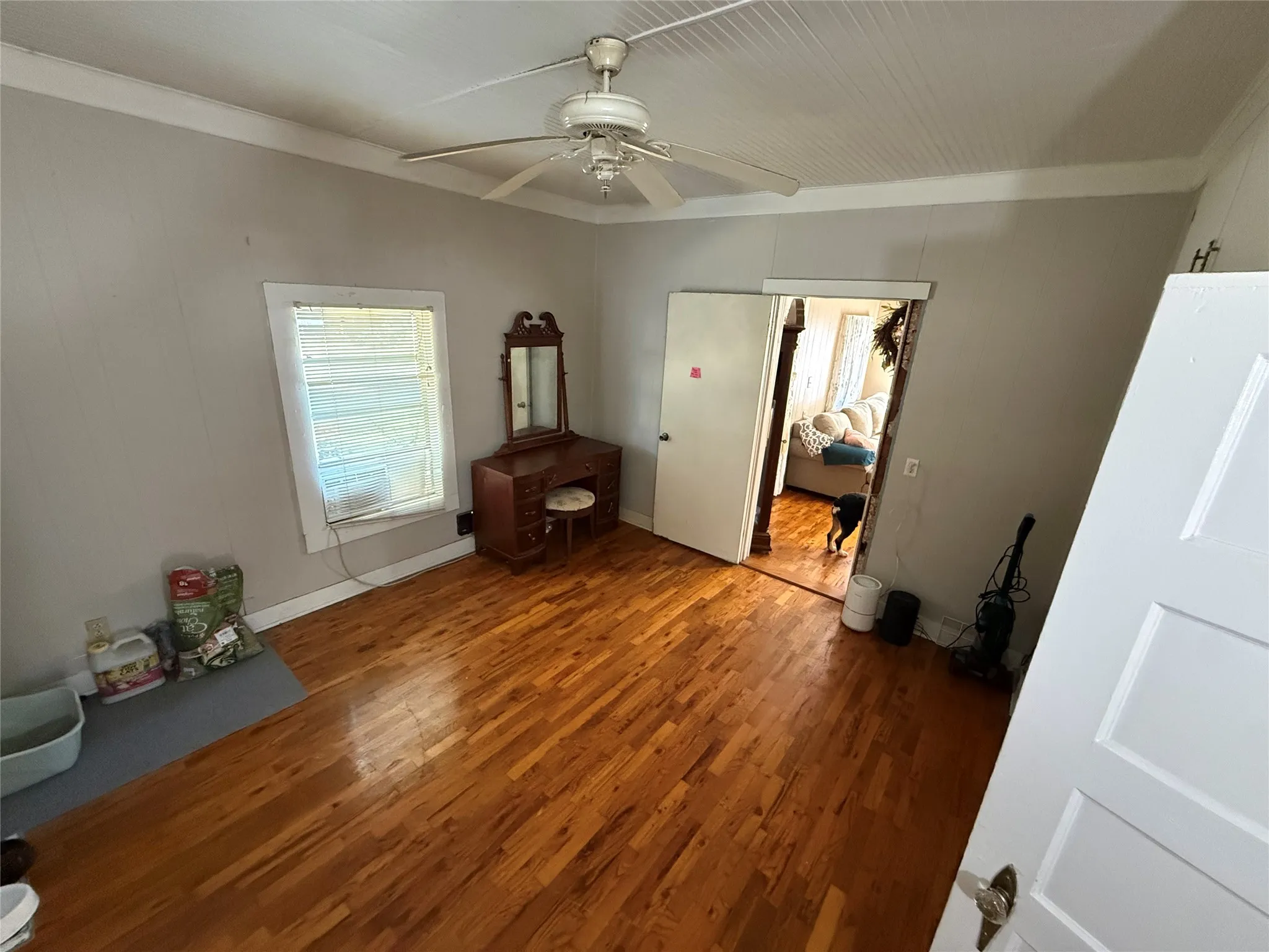 Single Family Residence For Sale in Fannin County , 802 Seven Oaks Road, Bonham, Texas 75418, 3 Bedroom, 1 Bathroom, Garage spaces, 1,344 Sqft, built in 1920, mls#21410537, Real Estate Agent in Bonham, Homes For Sale in Fannin county, Homes For Sale in Bonham, Realtor in Bonham Texas, Real Estate Brokerage Independent Realty Texas, Luminita Cordes Realtor