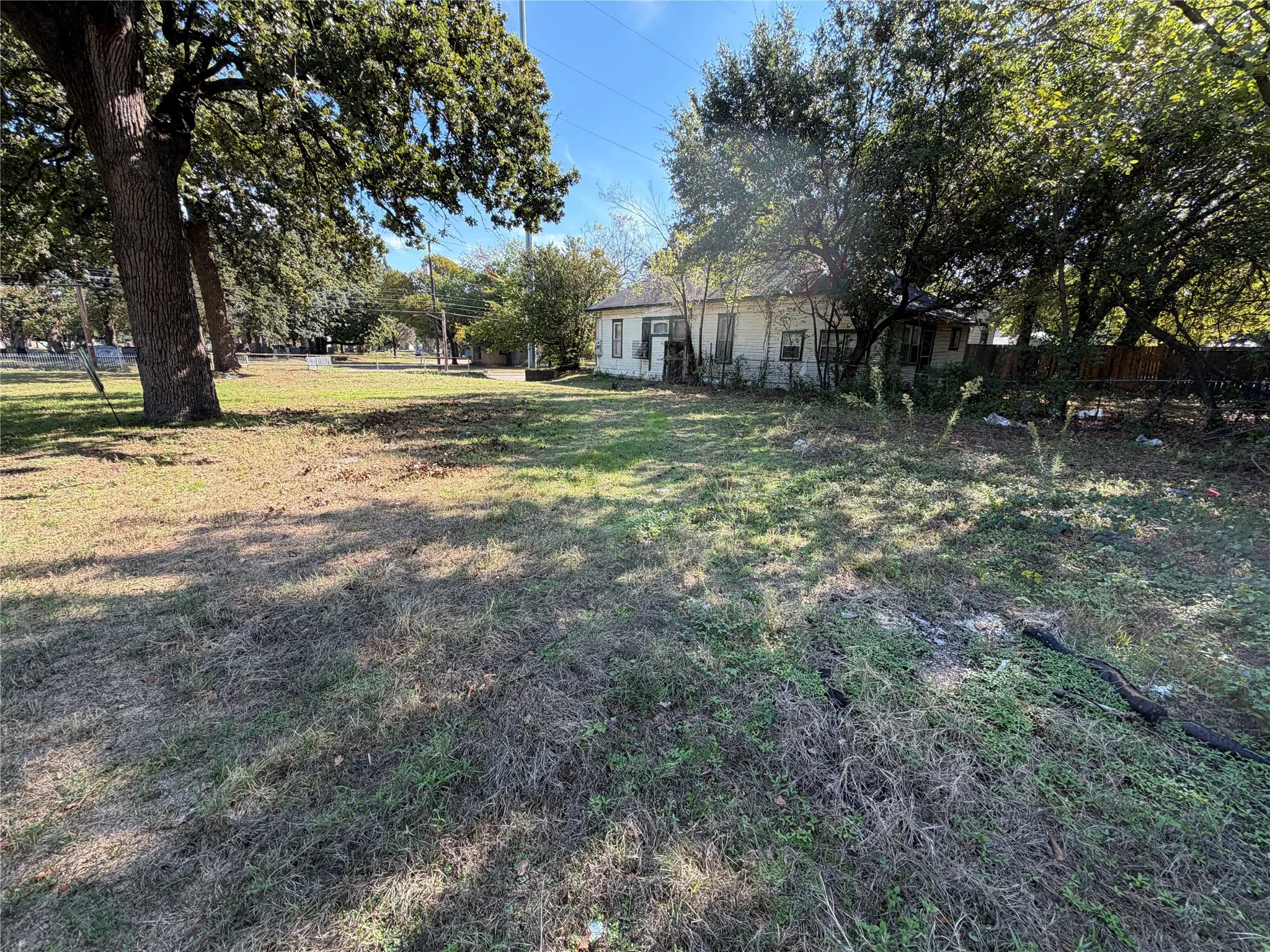 Unimproved Land For Sale in Dallas County , 3915 Malcolm X Boulevard, Dallas, Texas 75215, 0, 0, Garage spaces, 0 Sqft, built in 0, mls#21412098, Real Estate Agent in Dallas, Homes For Sale in Dallas county, Homes For Sale in Dallas, Realtor in Dallas Texas, Real Estate Brokerage Independent Realty Texas, Luminita Cordes Realtor