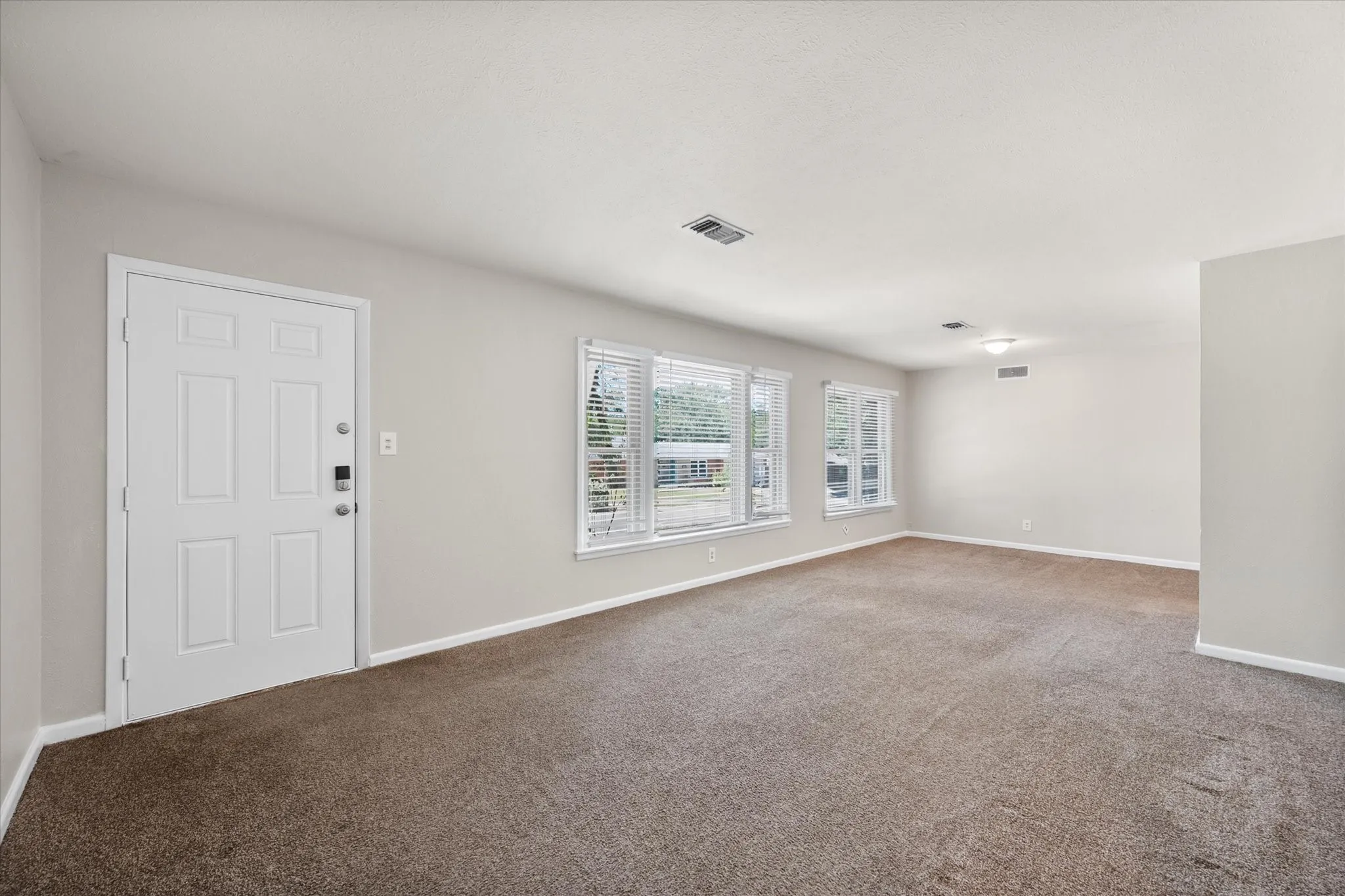 Single Family Residence For Rent in Tarrant County , 2716 Scruggs Park Drive, Richland Hills, Texas 76118, 4 Bedroom, 2 Bathroom, 2 Garage spaces, 2,142 Sqft, built in 1953, mls#21412162, Real Estate Agent in Richland Hills, Homes For Rent in Tarrant county, Homes For Rent in Richland Hills, Realtor in Richland Hills Texas, Real Estate Brokerage Independent Realty Texas, Luminita Cordes Realtor