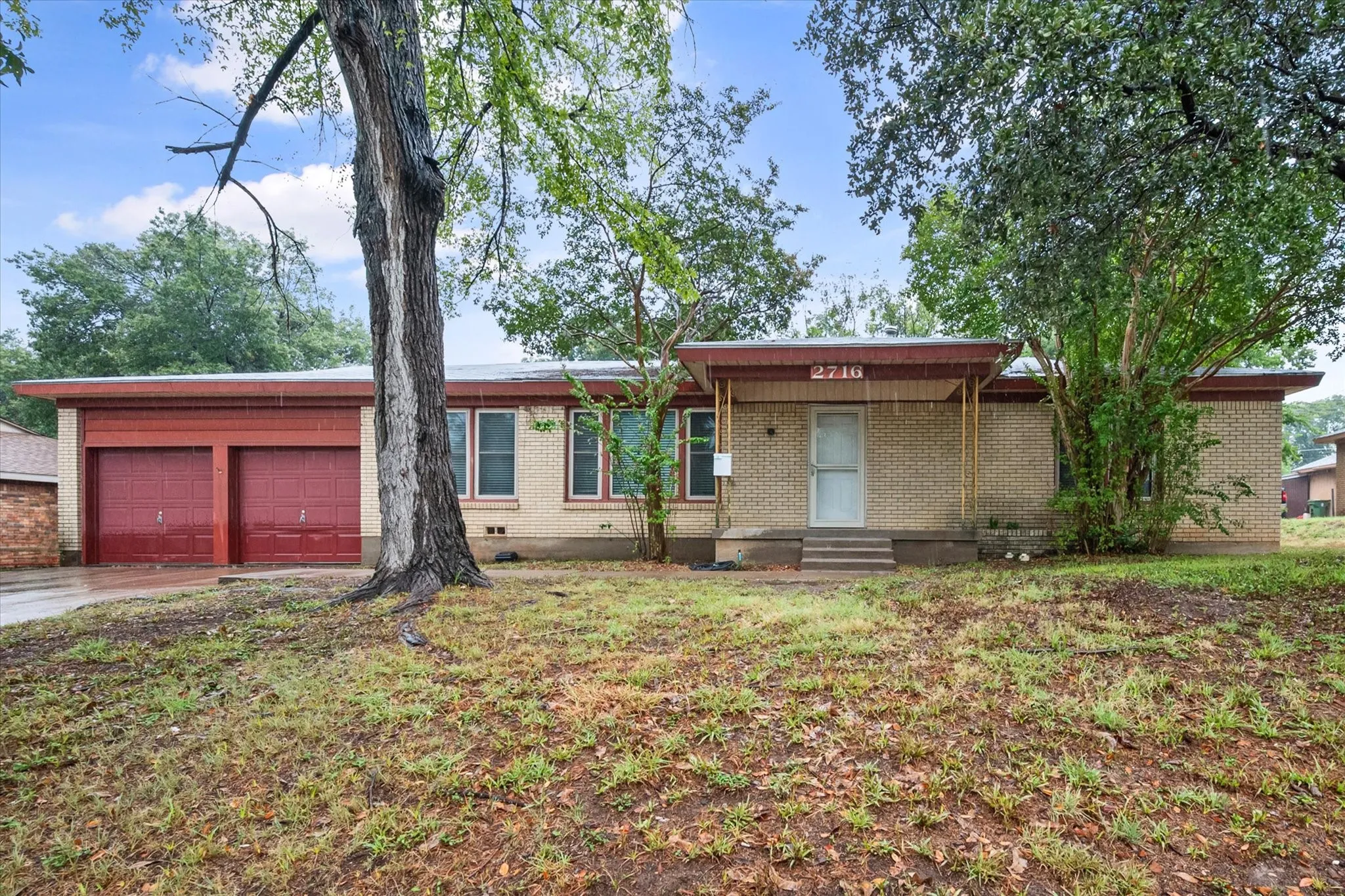 Single Family Residence For Rent