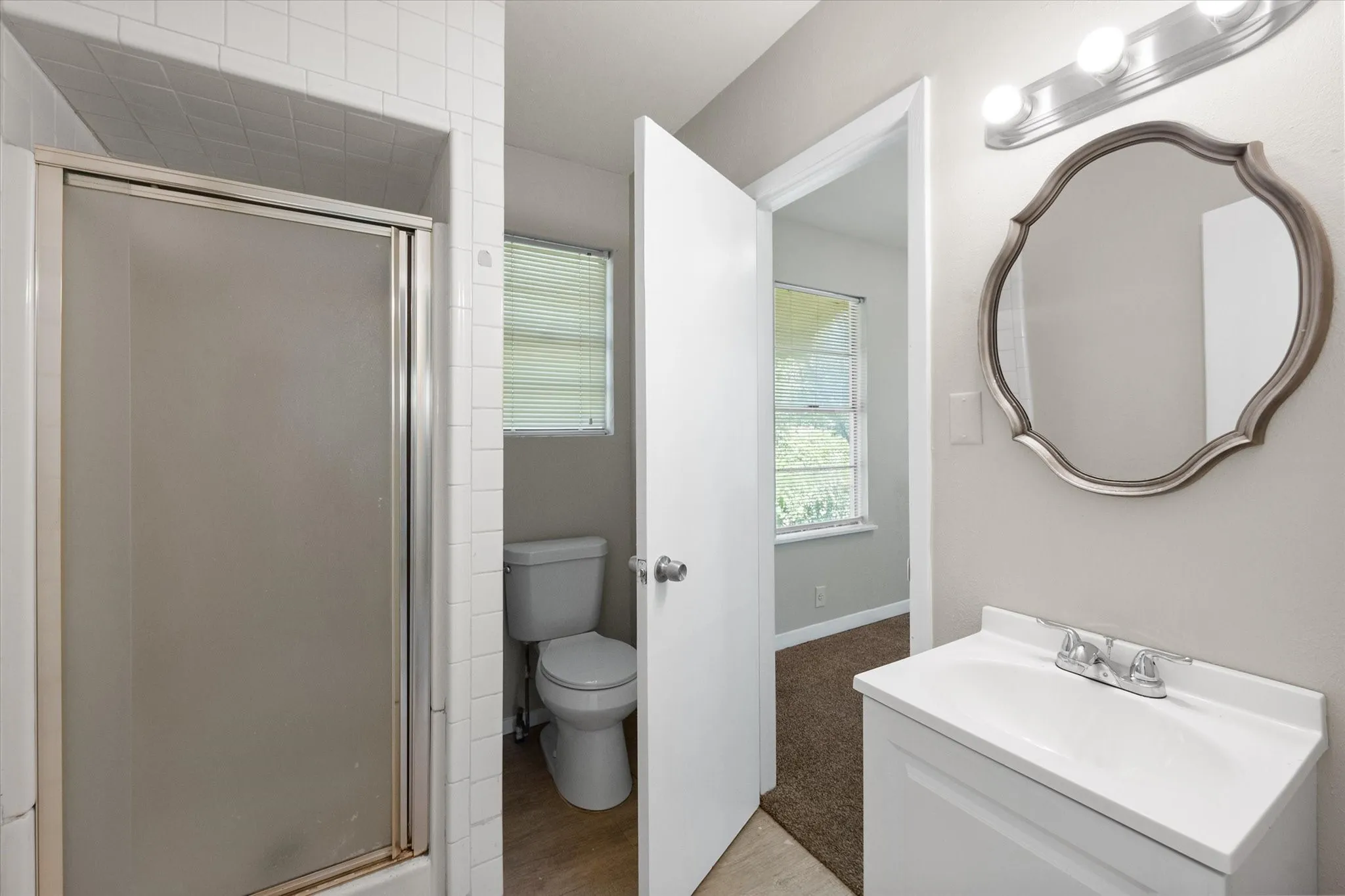 Single Family Residence For Rent in Tarrant County , 2716 Scruggs Park Drive, Richland Hills, Texas 76118, 4 Bedroom, 2 Bathroom, 2 Garage spaces, 2,142 Sqft, built in 1953, mls#21412162, Real Estate Agent in Richland Hills, Homes For Rent in Tarrant county, Homes For Rent in Richland Hills, Realtor in Richland Hills Texas, Real Estate Brokerage Independent Realty Texas, Luminita Cordes Realtor