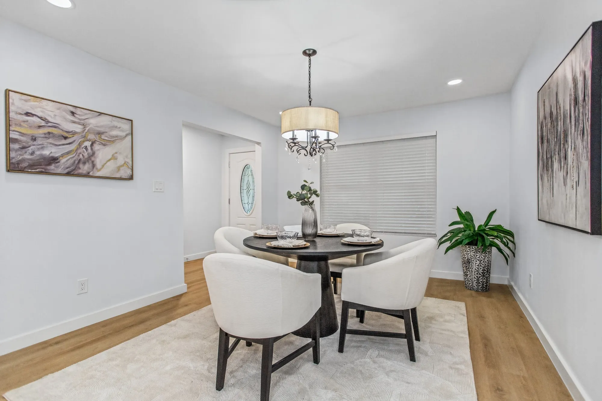 Single Family Residence For Sale in Dallas County , 4025 Tacoma Street, Irving, Texas 75062, 3 Bedroom, 2 Bathroom, 2 Garage spaces, 1,600 Sqft, built in 1965, mls#21409796, Real Estate Agent in Irving, Homes For Sale in Dallas county, Homes For Sale in Irving, Realtor in Irving Texas, Real Estate Brokerage Independent Realty Texas, Luminita Cordes Realtor