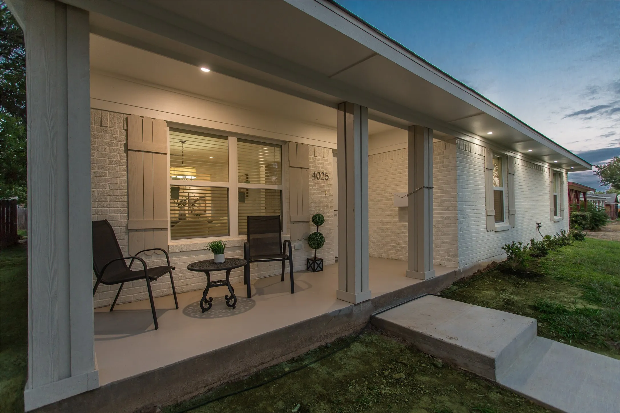 Single Family Residence For Sale in Dallas County , 4025 Tacoma Street, Irving, Texas 75062, 3 Bedroom, 2 Bathroom, 2 Garage spaces, 1,600 Sqft, built in 1965, mls#21409796, Real Estate Agent in Irving, Homes For Sale in Dallas county, Homes For Sale in Irving, Realtor in Irving Texas, Real Estate Brokerage Independent Realty Texas, Luminita Cordes Realtor