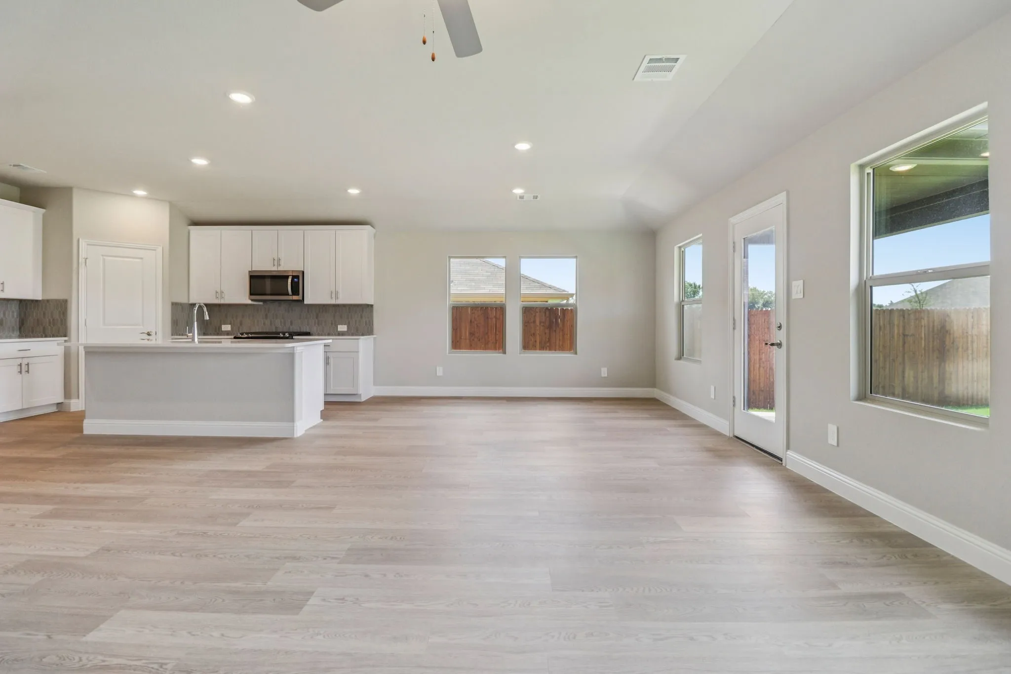Photo is not of the actual home, but is an inspirational photo of builder’s model home and may depict options, furnishings, and/or decorator features that are not included.