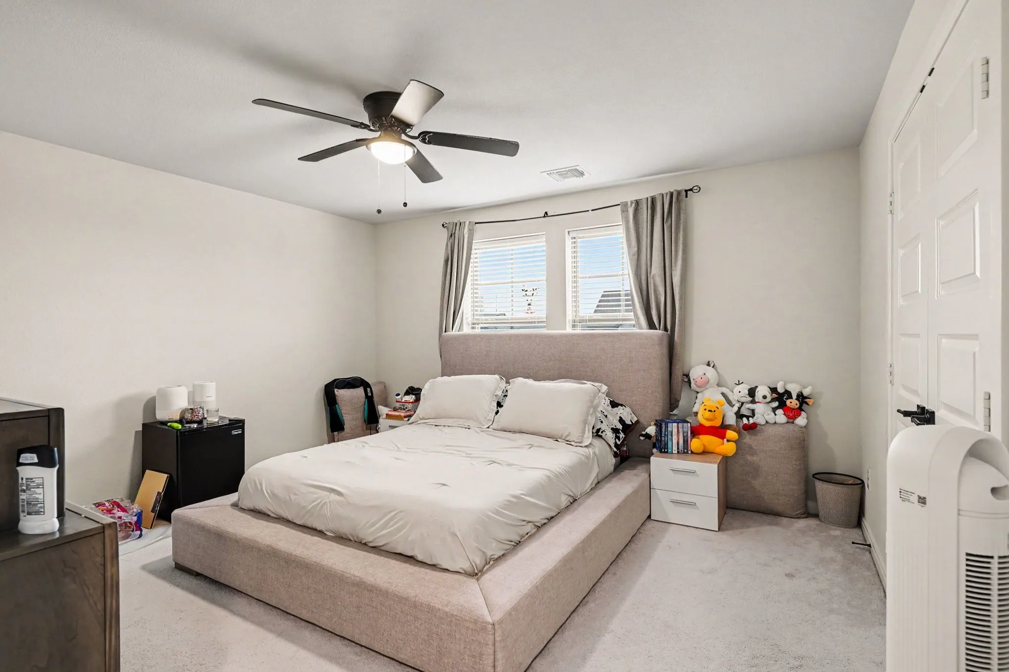 Single Family Residence For Sale in Tarrant County , 909 Almond Blossom Circle, Crowley, Texas 76036, 4 Bedroom, 3 Bathroom, 2 Garage spaces, 2,872 Sqft, built in 2024, mls#21405121, Real Estate Agent in Crowley, Homes For Sale in Tarrant county, Homes For Sale in Crowley, Realtor in Crowley Texas, Real Estate Brokerage Independent Realty Texas, Luminita Cordes Realtor
