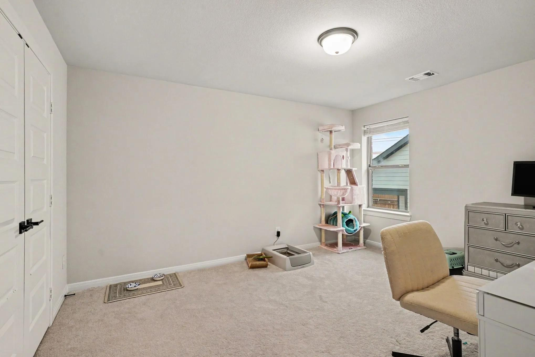 Single Family Residence For Sale in Tarrant County , 909 Almond Blossom Circle, Crowley, Texas 76036, 4 Bedroom, 3 Bathroom, 2 Garage spaces, 2,872 Sqft, built in 2024, mls#21405121, Real Estate Agent in Crowley, Homes For Sale in Tarrant county, Homes For Sale in Crowley, Realtor in Crowley Texas, Real Estate Brokerage Independent Realty Texas, Luminita Cordes Realtor