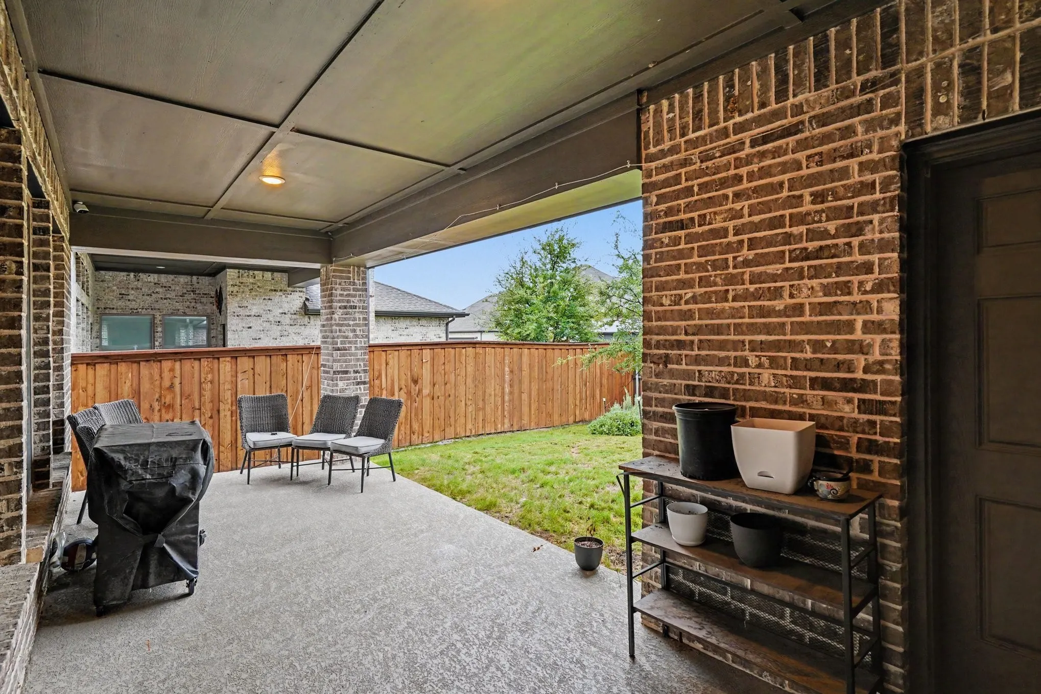 Single Family Residence For Sale in Tarrant County , 909 Almond Blossom Circle, Crowley, Texas 76036, 4 Bedroom, 3 Bathroom, 2 Garage spaces, 2,872 Sqft, built in 2024, mls#21405121, Real Estate Agent in Crowley, Homes For Sale in Tarrant county, Homes For Sale in Crowley, Realtor in Crowley Texas, Real Estate Brokerage Independent Realty Texas, Luminita Cordes Realtor