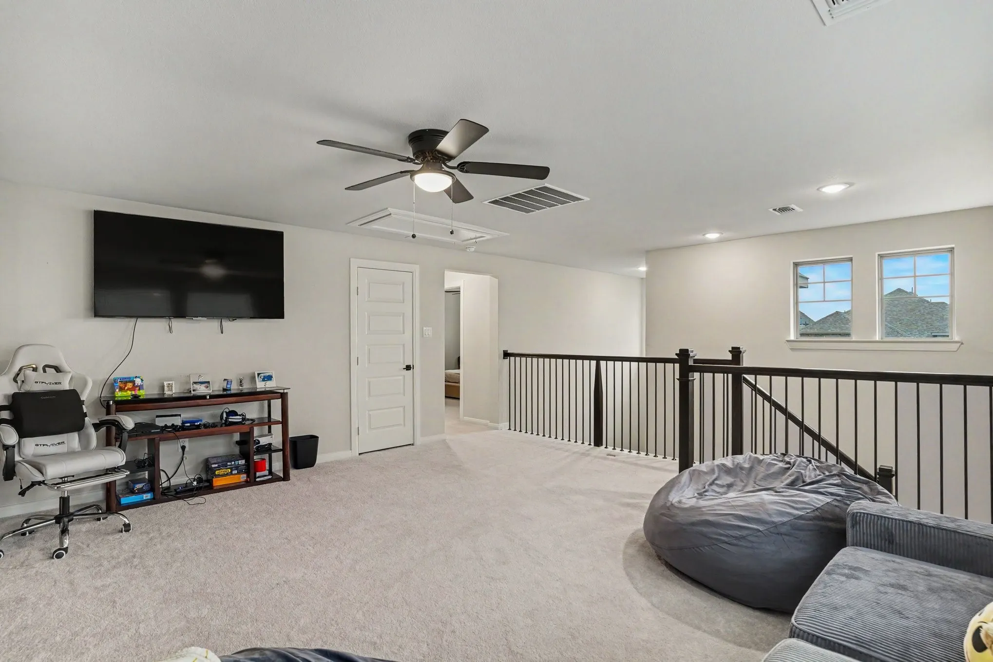 Single Family Residence For Sale in Tarrant County , 909 Almond Blossom Circle, Crowley, Texas 76036, 4 Bedroom, 3 Bathroom, 2 Garage spaces, 2,872 Sqft, built in 2024, mls#21405121, Real Estate Agent in Crowley, Homes For Sale in Tarrant county, Homes For Sale in Crowley, Realtor in Crowley Texas, Real Estate Brokerage Independent Realty Texas, Luminita Cordes Realtor