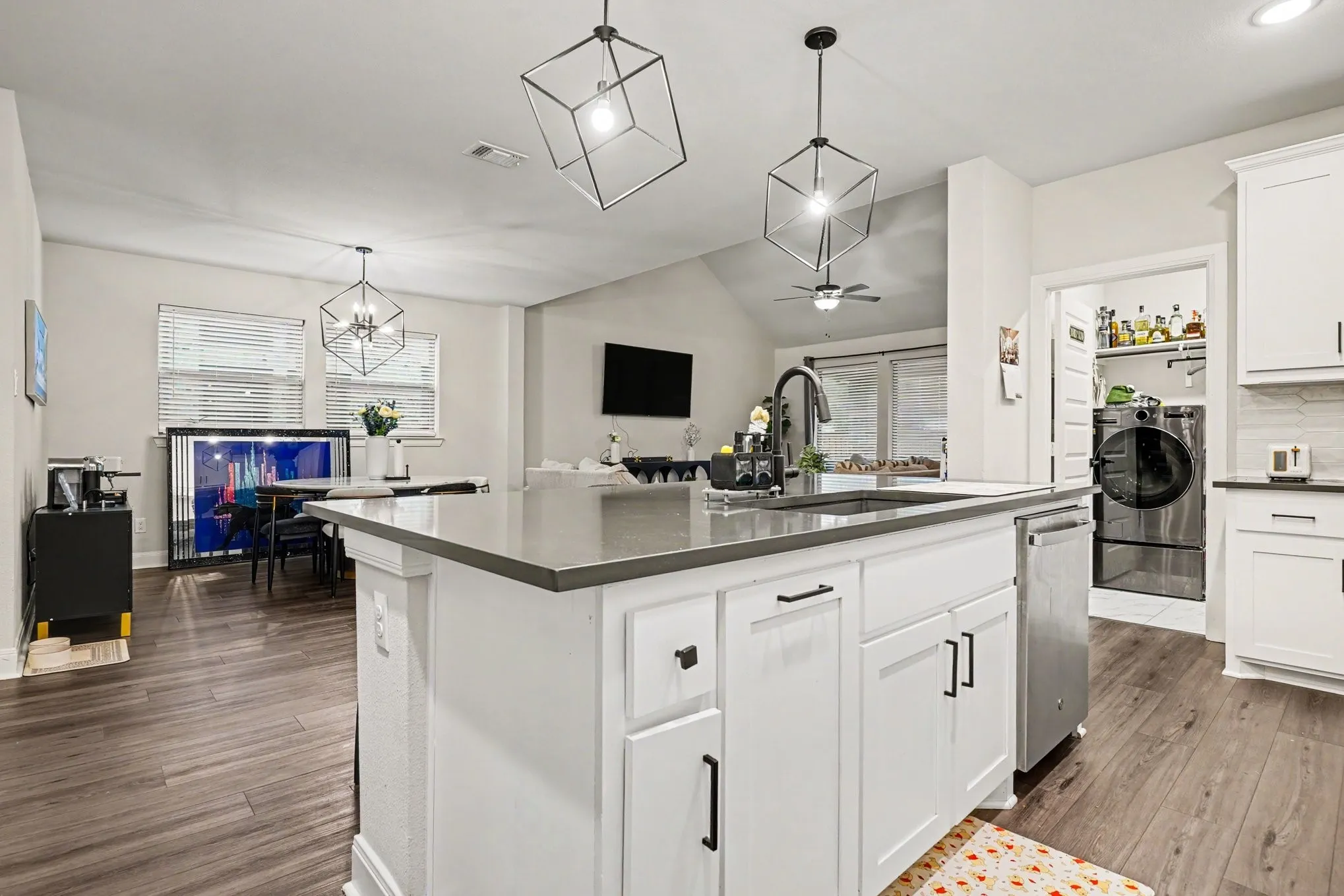 Single Family Residence For Sale in Tarrant County , 909 Almond Blossom Circle, Crowley, Texas 76036, 4 Bedroom, 3 Bathroom, 2 Garage spaces, 2,872 Sqft, built in 2024, mls#21405121, Real Estate Agent in Crowley, Homes For Sale in Tarrant county, Homes For Sale in Crowley, Realtor in Crowley Texas, Real Estate Brokerage Independent Realty Texas, Luminita Cordes Realtor