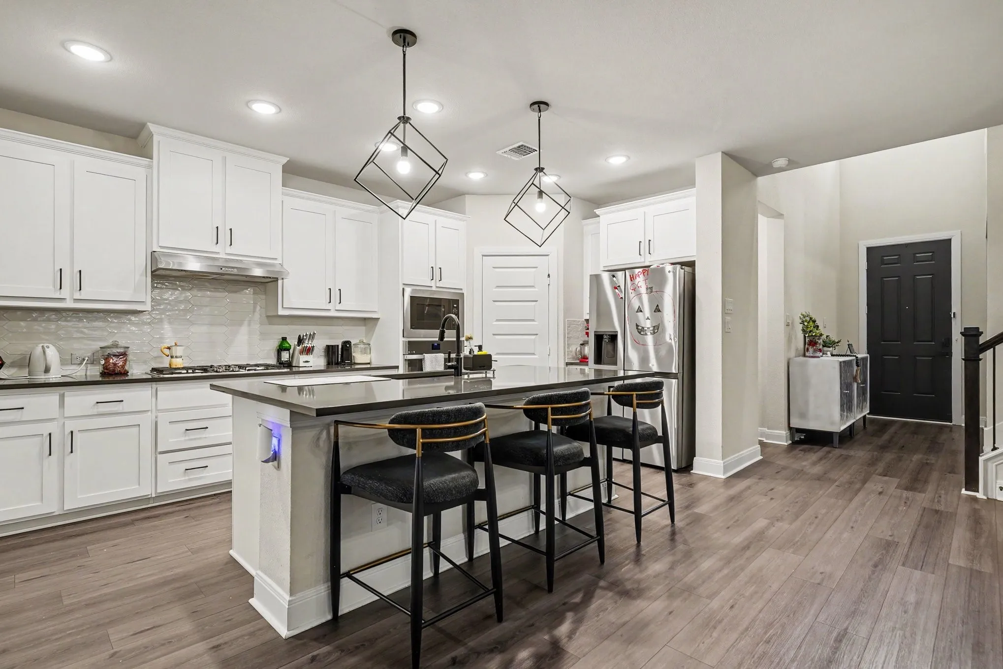 Single Family Residence For Sale in Tarrant County , 909 Almond Blossom Circle, Crowley, Texas 76036, 4 Bedroom, 3 Bathroom, 2 Garage spaces, 2,872 Sqft, built in 2024, mls#21405121, Real Estate Agent in Crowley, Homes For Sale in Tarrant county, Homes For Sale in Crowley, Realtor in Crowley Texas, Real Estate Brokerage Independent Realty Texas, Luminita Cordes Realtor