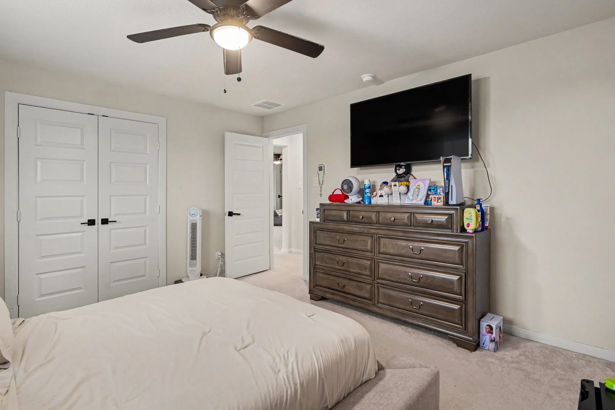 Single Family Residence For Sale in Tarrant County , 909 Almond Blossom Circle, Crowley, Texas 76036, 4 Bedroom, 3 Bathroom, 2 Garage spaces, 2,872 Sqft, built in 2024, mls#21405121, Real Estate Agent in Crowley, Homes For Sale in Tarrant county, Homes For Sale in Crowley, Realtor in Crowley Texas, Real Estate Brokerage Independent Realty Texas, Luminita Cordes Realtor
