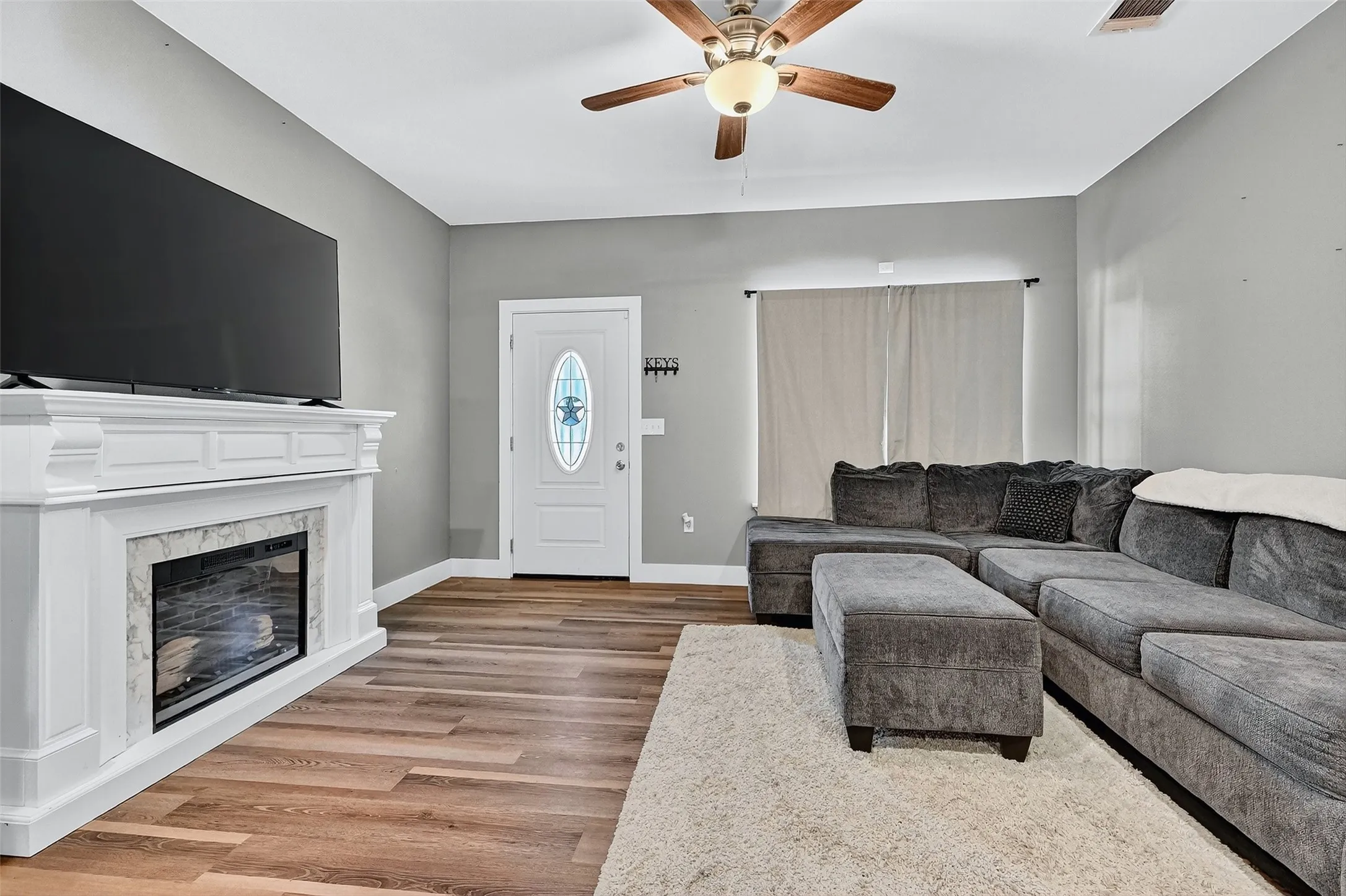 Single Family Residence For Sale in Grayson County , 515 N East Street, Sherman, Texas 75090, 3 Bedroom, 2 Bathroom, 1 Garage spaces, 1,200 Sqft, built in 2024, mls#21412173, Real Estate Agent in Sherman, Homes For Sale in Grayson county, Homes For Sale in Sherman, Realtor in Sherman Texas, Real Estate Brokerage Independent Realty Texas, Luminita Cordes Realtor