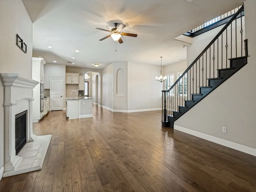 Single Family Residence For Rent in Tarrant County , 8212 Whistling Duck Drive, Fort Worth, Texas 76118, 3 Bedroom, 3 Bathroom, 2 Garage spaces, 2,624 Sqft, built in 2016, mls#21411453, Real Estate Agent in Fort Worth, Homes For Rent in Tarrant county, Homes For Rent in Fort Worth, Realtor in Fort Worth Texas, Real Estate Brokerage Independent Realty Texas, Luminita Cordes Realtor