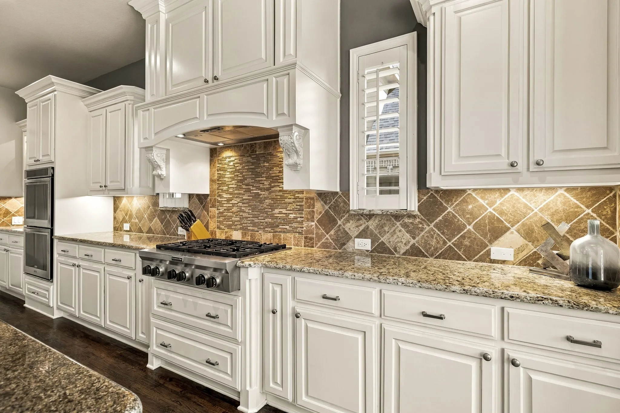Single Family Residence For Sale in Denton County , 4035 Ferndale Lane, Frisco, Texas 75034, 4 Bedroom, 5 Bathroom, 3 Garage spaces, 4,573 Sqft, built in 2013, mls#21411166, Real Estate Agent in Frisco, Homes For Sale in Denton county, Homes For Sale in Frisco, Realtor in Frisco Texas, Real Estate Brokerage Independent Realty Texas, Luminita Cordes Realtor