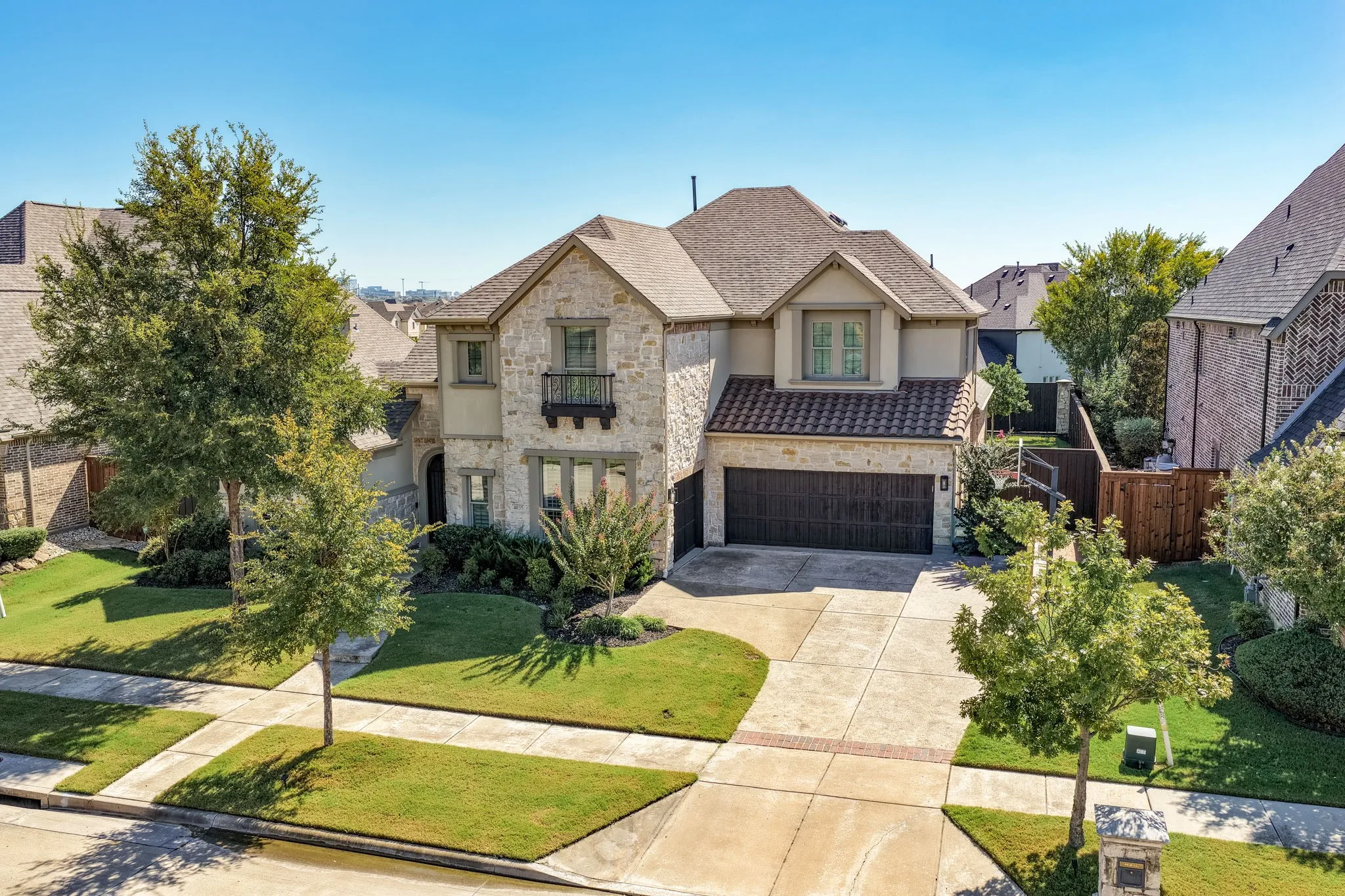 Single Family Residence For Sale in Denton County , 4035 Ferndale Lane, Frisco, Texas 75034, 4 Bedroom, 5 Bathroom, 3 Garage spaces, 4,573 Sqft, built in 2013, mls#21411166, Real Estate Agent in Frisco, Homes For Sale in Denton county, Homes For Sale in Frisco, Realtor in Frisco Texas, Real Estate Brokerage Independent Realty Texas, Luminita Cordes Realtor