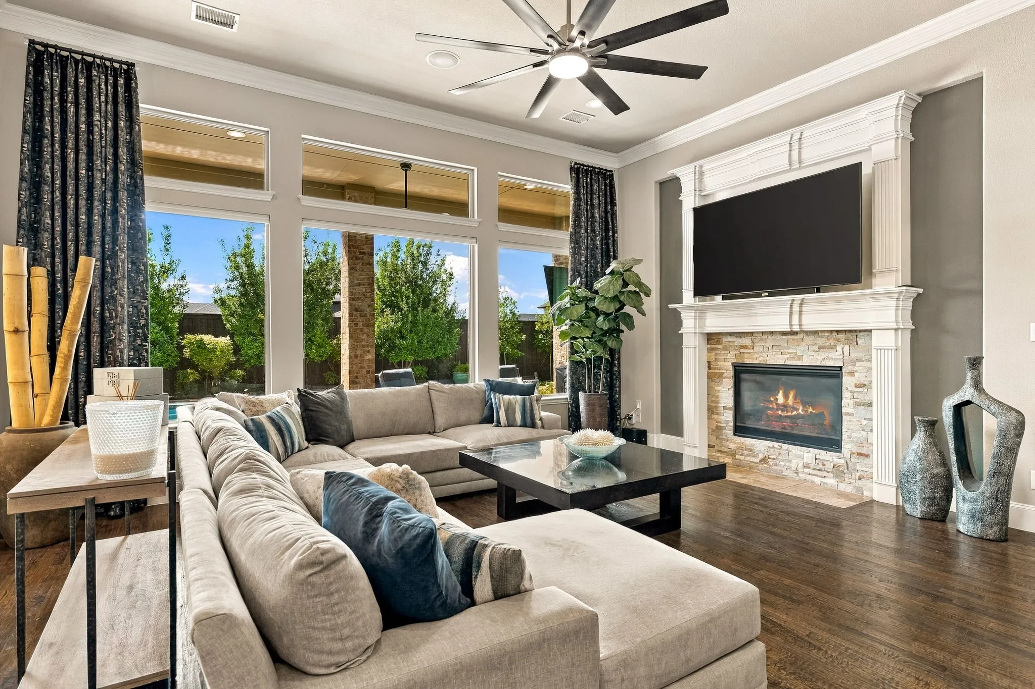 Single Family Residence For Sale in Denton County , 4035 Ferndale Lane, Frisco, Texas 75034, 4 Bedroom, 5 Bathroom, 3 Garage spaces, 4,573 Sqft, built in 2013, mls#21411166, Real Estate Agent in Frisco, Homes For Sale in Denton county, Homes For Sale in Frisco, Realtor in Frisco Texas, Real Estate Brokerage Independent Realty Texas, Luminita Cordes Realtor