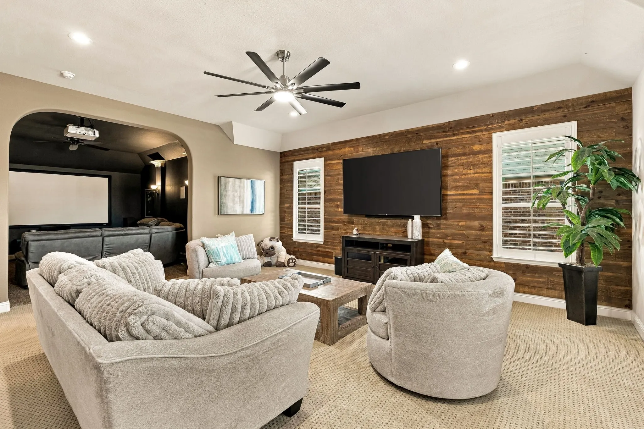 Single Family Residence For Sale in Denton County , 4035 Ferndale Lane, Frisco, Texas 75034, 4 Bedroom, 5 Bathroom, 3 Garage spaces, 4,573 Sqft, built in 2013, mls#21411166, Real Estate Agent in Frisco, Homes For Sale in Denton county, Homes For Sale in Frisco, Realtor in Frisco Texas, Real Estate Brokerage Independent Realty Texas, Luminita Cordes Realtor