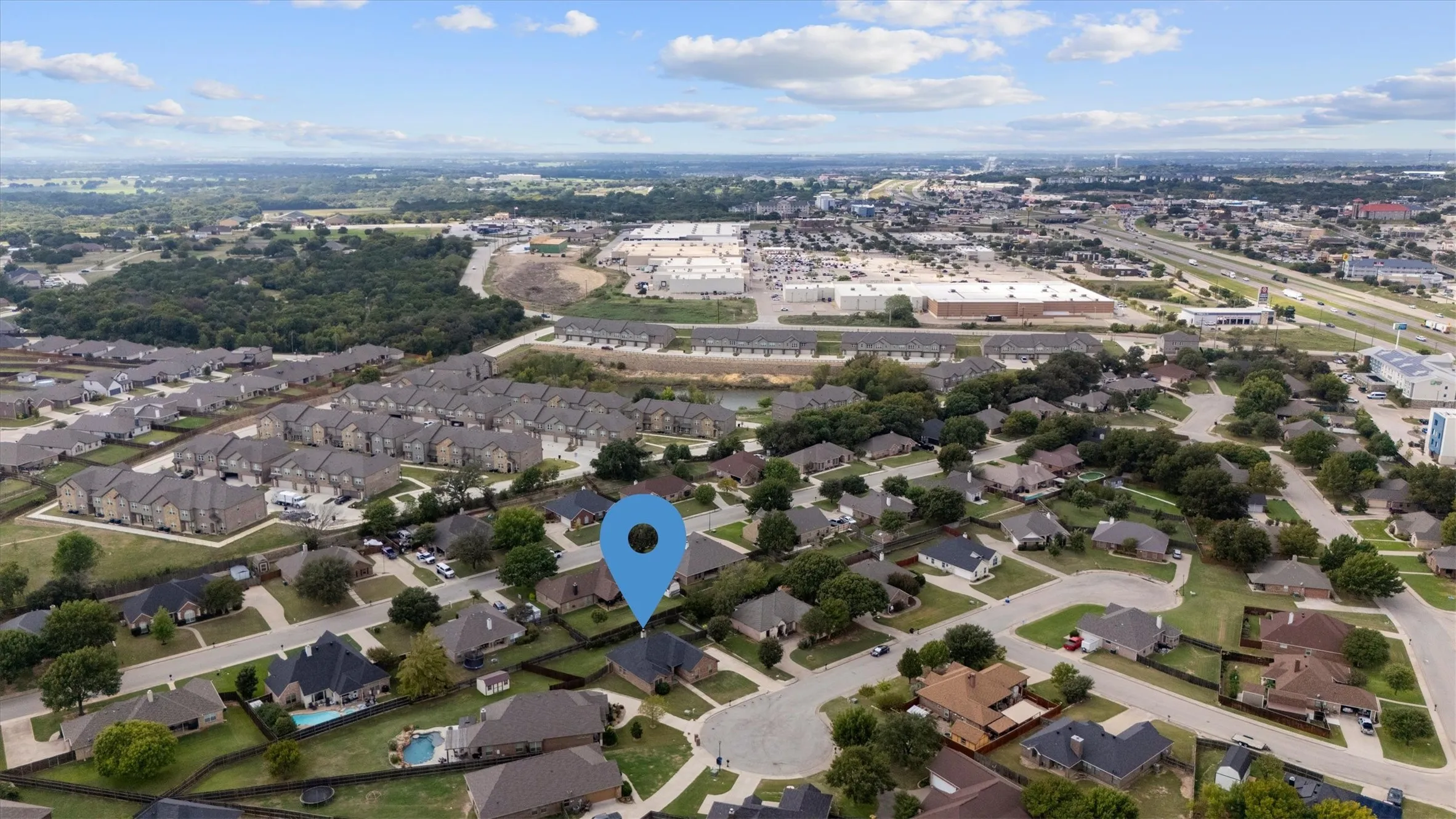 Single Family Residence For Sale in Parker County , 2122 Valley Drive, Weatherford, Texas 76087, 4 Bedroom, 2 Bathroom, 2 Garage spaces, 1,848 Sqft, built in 2016, mls#21409999, Real Estate Agent in Weatherford, Homes For Sale in Parker county, Homes For Sale in Weatherford, Realtor in Weatherford Texas, Real Estate Brokerage Independent Realty Texas, Luminita Cordes Realtor
