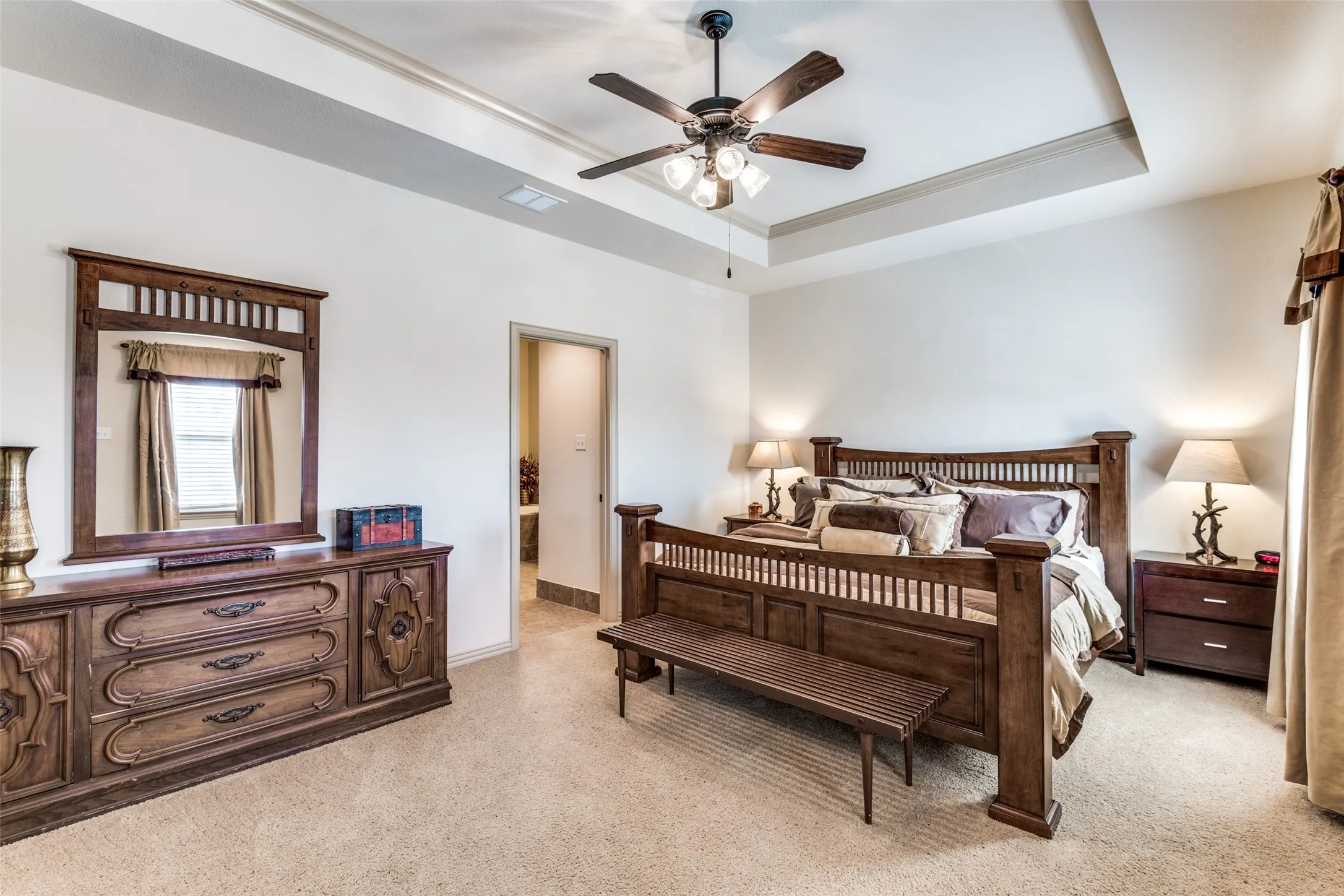 Townhouse For Rent in Dallas County , 3833 Marcillia Circle, Irving, Texas 75038, 3 Bedroom, 3 Bathroom, 2 Garage spaces, 1,800 Sqft, built in 2009, mls#21412188, Real Estate Agent in Irving, Homes For Rent in Dallas county, Homes For Rent in Irving, Realtor in Irving Texas, Real Estate Brokerage Independent Realty Texas, Luminita Cordes Realtor