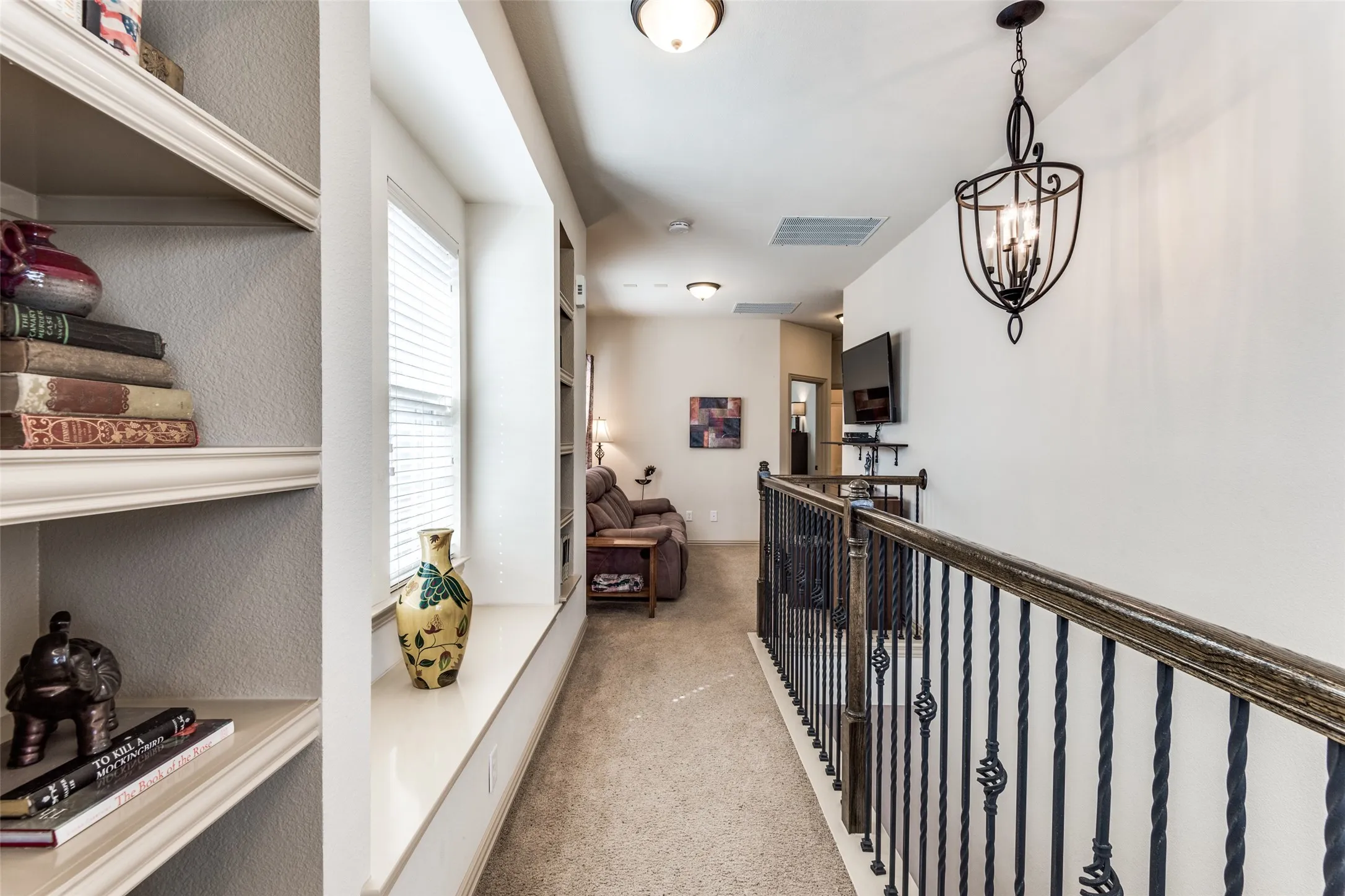 Townhouse For Rent in Dallas County , 3833 Marcillia Circle, Irving, Texas 75038, 3 Bedroom, 3 Bathroom, 2 Garage spaces, 1,800 Sqft, built in 2009, mls#21412188, Real Estate Agent in Irving, Homes For Rent in Dallas county, Homes For Rent in Irving, Realtor in Irving Texas, Real Estate Brokerage Independent Realty Texas, Luminita Cordes Realtor