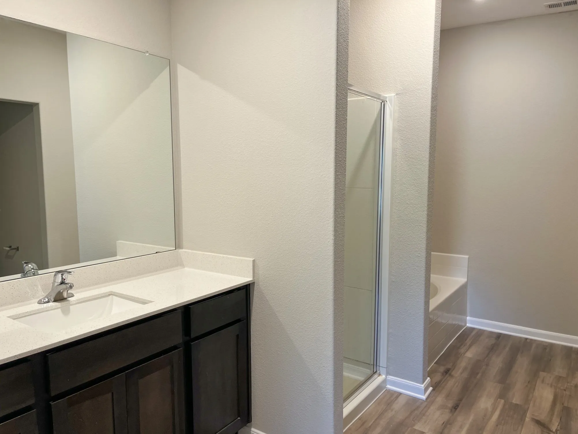 Single Family Residence For Sale in Wise County , 200 Holster Hollow Road, Newark, Texas 76071, 5 Bedroom, 3 Bathroom, Garage spaces, 2,700 Sqft, built in 2022, mls#21412216, Real Estate Agent in Newark, Homes For Sale in Wise county, Homes For Sale in Newark, Realtor in Newark Texas, Real Estate Brokerage Independent Realty Texas, Luminita Cordes Realtor