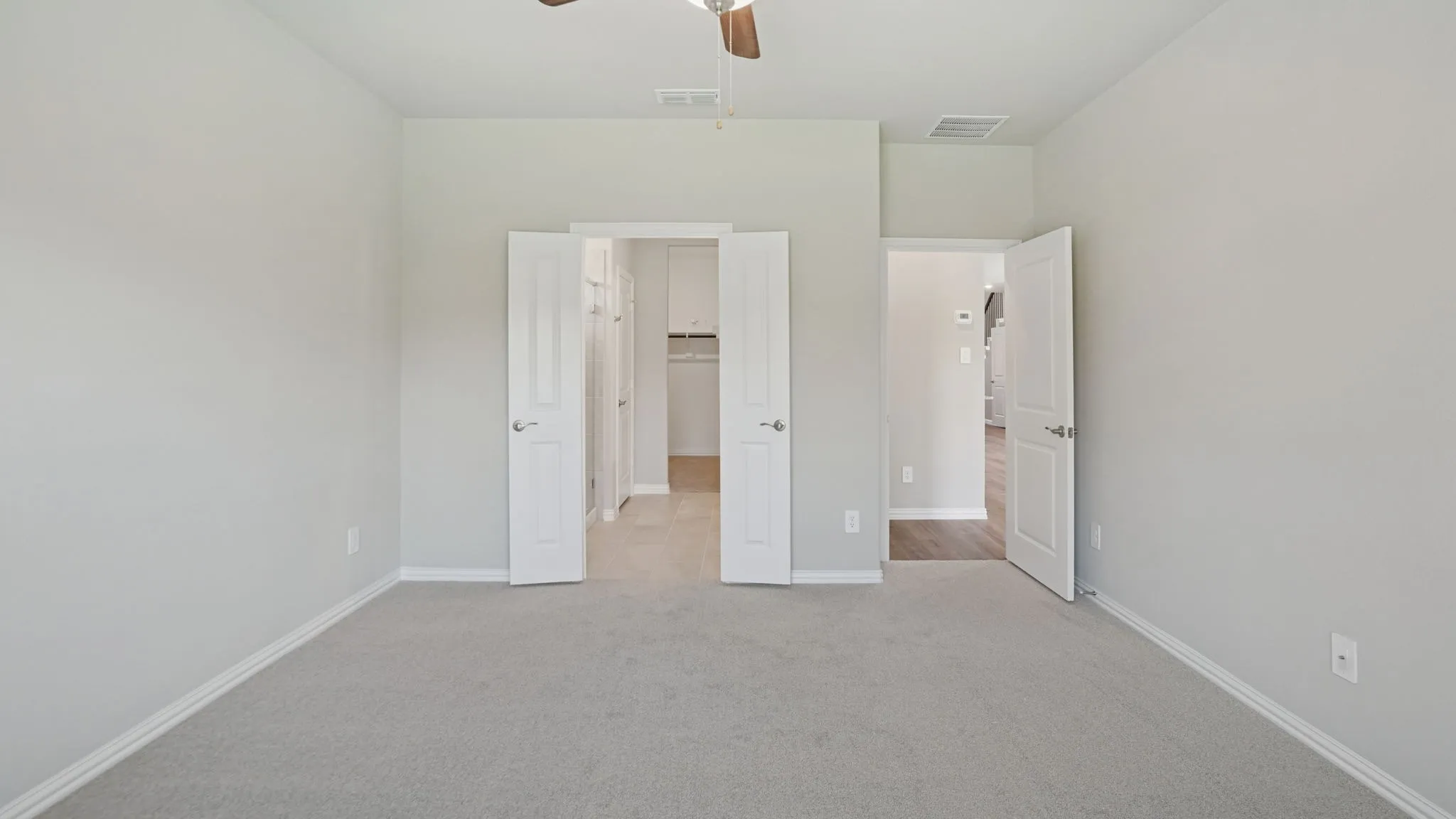 Photo is not of the actual home, but is an inspirational photo of builder’s model home and may depict options, furnishings, and/or decorator features that are not included.