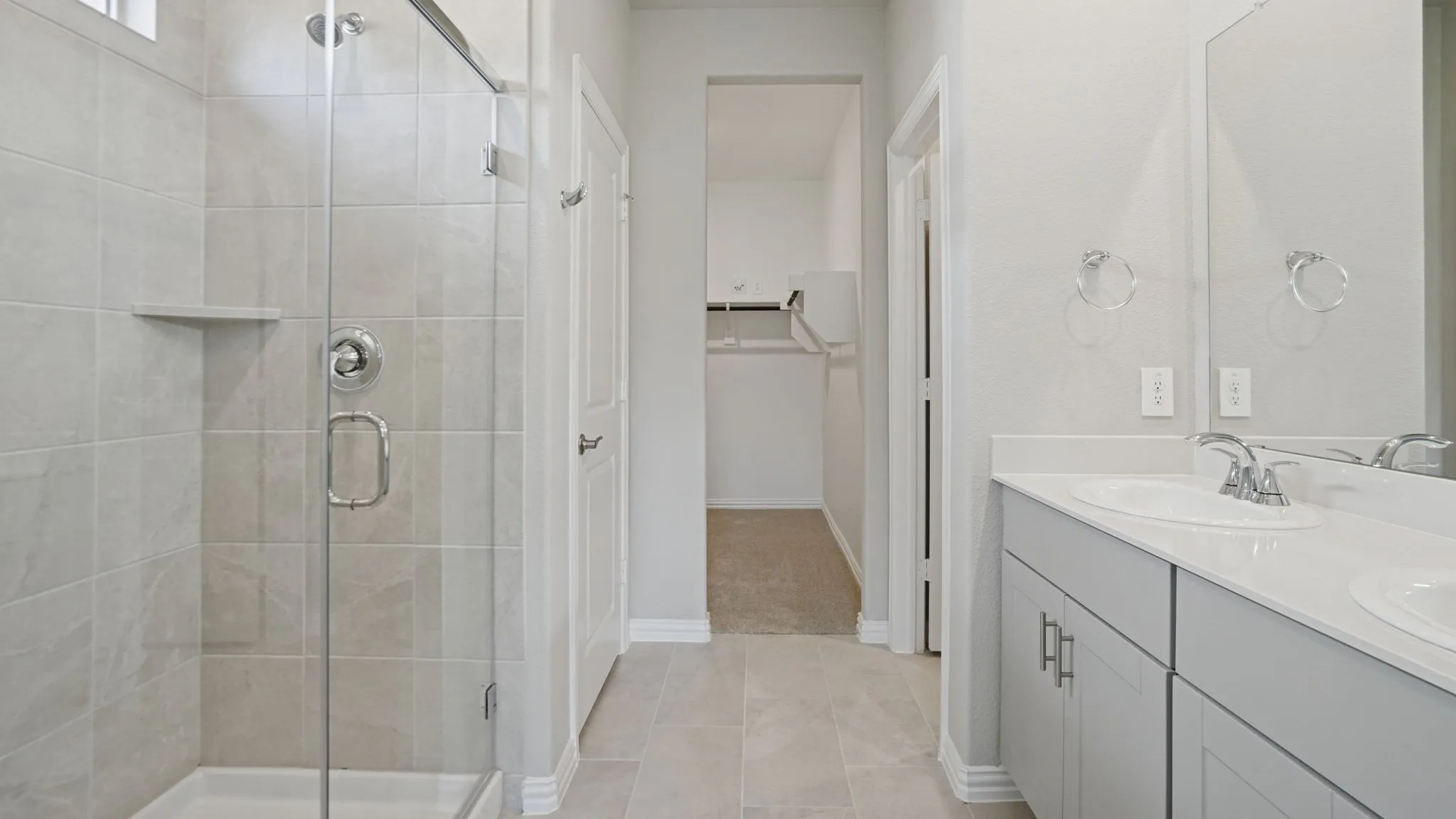 Photo is not of the actual home, but is an inspirational photo of builder’s model home and may depict options, furnishings, and/or decorator features that are not included.