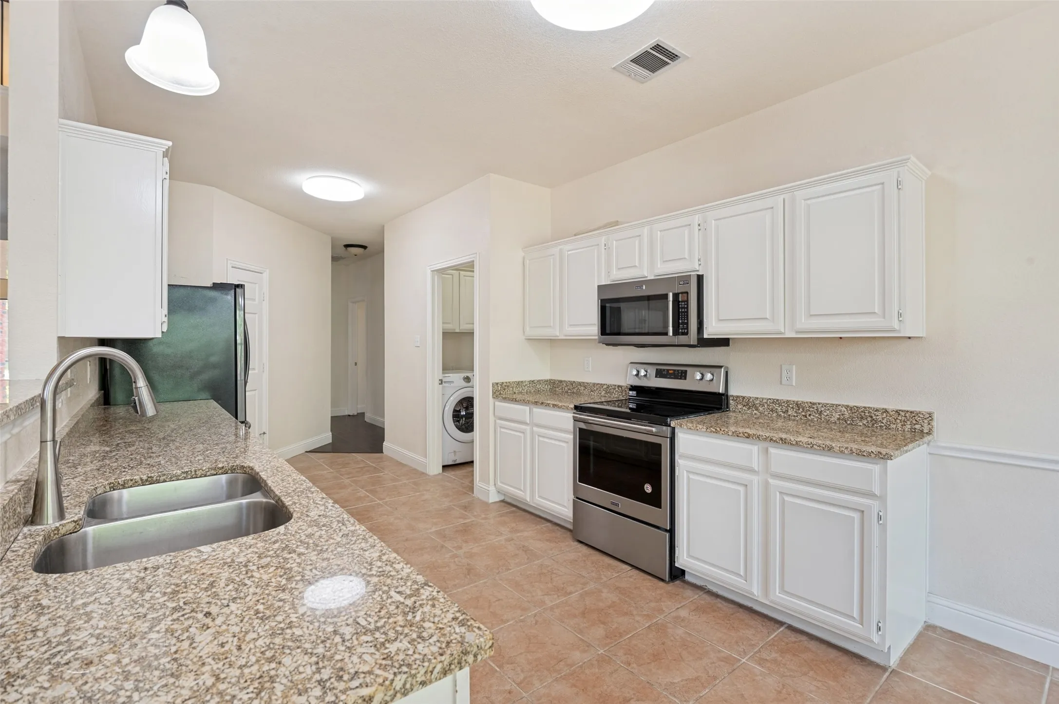 Single Family Residence For Sale in Dallas County , 854 Chalfont Place, Coppell, Texas 75019, 4 Bedroom, 3 Bathroom, 2 Garage spaces, 2,882 Sqft, built in 1991, mls#21412225, Real Estate Agent in Coppell, Homes For Sale in Dallas county, Homes For Sale in Coppell, Realtor in Coppell Texas, Real Estate Brokerage Independent Realty Texas, Luminita Cordes Realtor