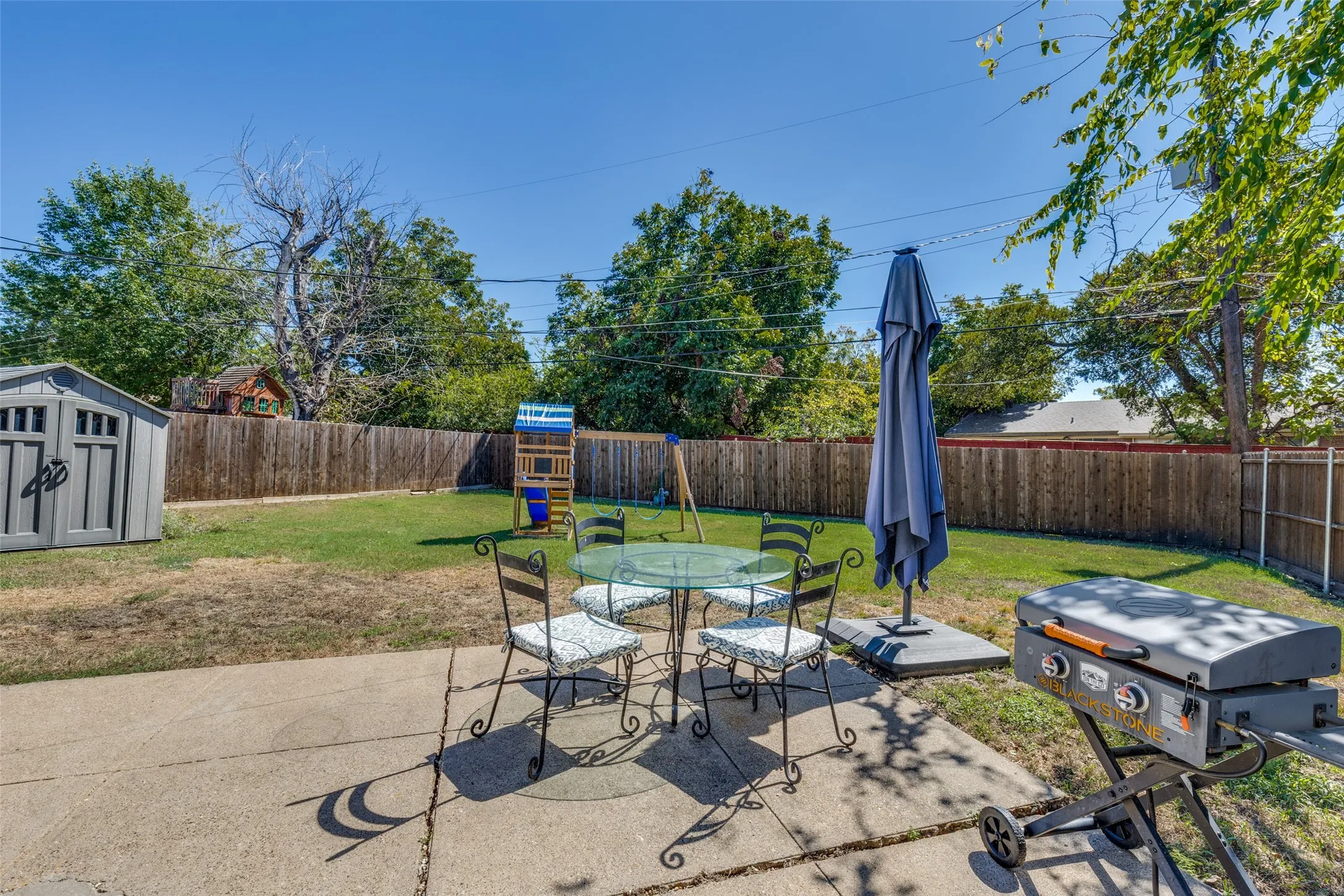 Single Family Residence For Sale in Dallas County , 8926 Clearwater Drive, Dallas, Texas 75243, 3 Bedroom, 2 Bathroom, 1 Garage spaces, 1,135 Sqft, built in 1958, mls#21407177, Real Estate Agent in Dallas, Homes For Sale in Dallas county, Homes For Sale in Dallas, Realtor in Dallas Texas, Real Estate Brokerage Independent Realty Texas, Luminita Cordes Realtor
