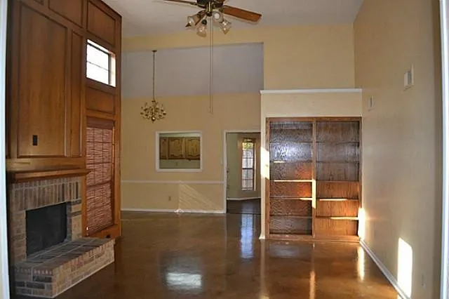 Single Family Residence For Rent in Collin County , 4413 Odessa Drive, Plano, Texas 75093, 3 Bedroom, 2 Bathroom, 2 Garage spaces, 1,444 Sqft, built in 1984, mls#21412212, Real Estate Agent in Plano, Homes For Rent in Collin county, Homes For Rent in Plano, Realtor in Plano Texas, Real Estate Brokerage Independent Realty Texas, Luminita Cordes Realtor