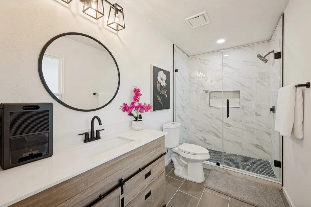 Single Family Residence For Sale in Dallas County , 2620 Avenida Loop, Irving, Texas 75062, 3 Bedroom, 2 Bathroom, 2 Garage spaces, 1,836 Sqft, built in 1967, mls#21405000, Real Estate Agent in Irving, Homes For Sale in Dallas county, Homes For Sale in Irving, Realtor in Irving Texas, Real Estate Brokerage Independent Realty Texas, Luminita Cordes Realtor