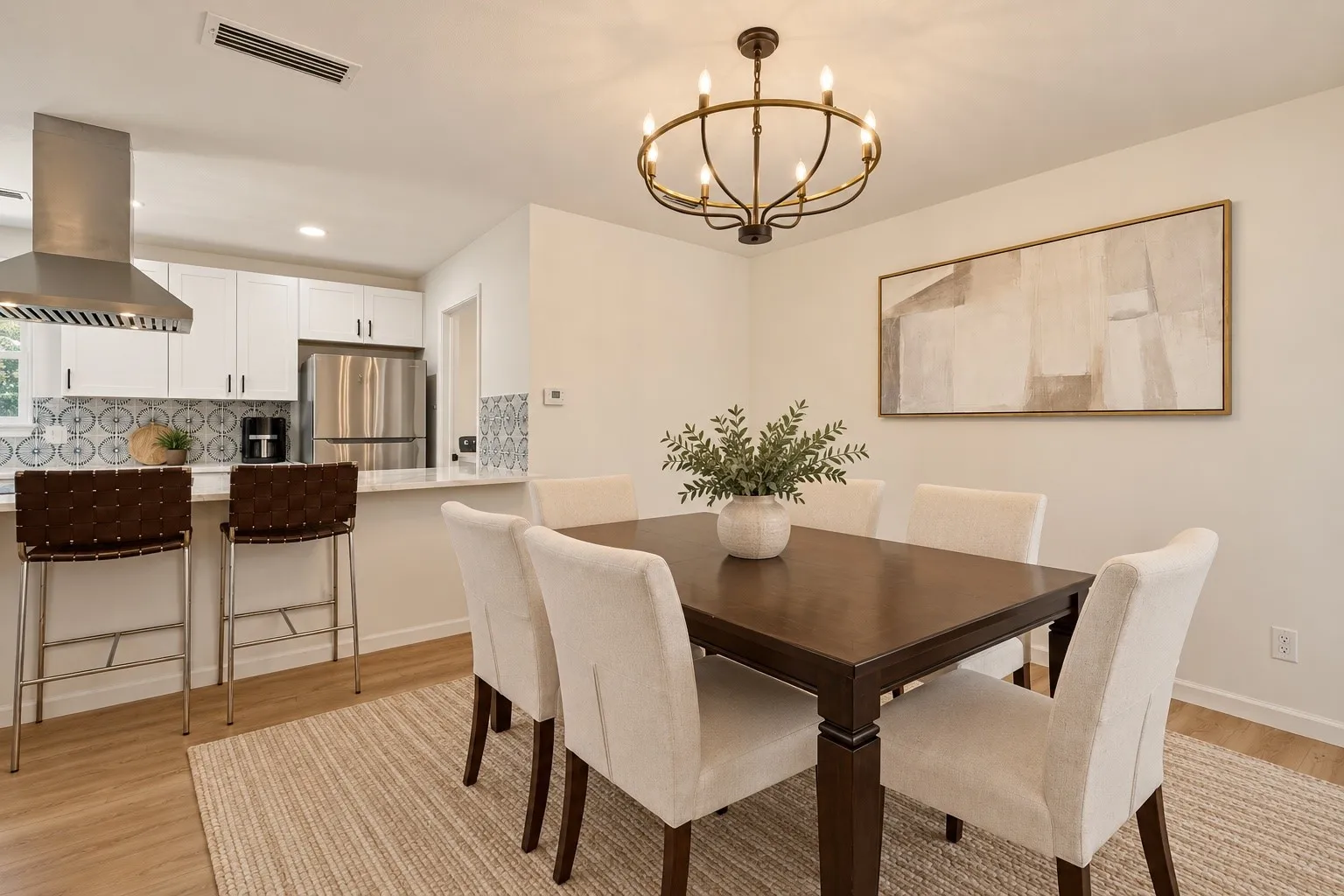 Single Family Residence For Sale in Dallas County , 2620 Avenida Loop, Irving, Texas 75062, 3 Bedroom, 2 Bathroom, 2 Garage spaces, 1,836 Sqft, built in 1967, mls#21405000, Real Estate Agent in Irving, Homes For Sale in Dallas county, Homes For Sale in Irving, Realtor in Irving Texas, Real Estate Brokerage Independent Realty Texas, Luminita Cordes Realtor