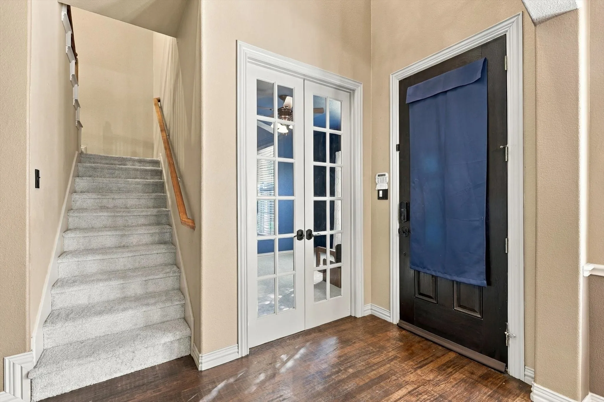 Single Family Residence For Sale in Denton County , 1596 Barksdale Drive, Lewisville, Texas 75077, 4 Bedroom, 3 Bathroom, 2 Garage spaces, 2,698 Sqft, built in 2008, mls#21409667, Real Estate Agent in Lewisville, Homes For Sale in Denton county, Homes For Sale in Lewisville, Realtor in Lewisville Texas, Real Estate Brokerage Independent Realty Texas, Luminita Cordes Realtor