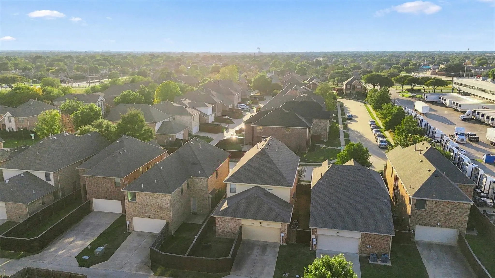Single Family Residence For Sale in Denton County , 1596 Barksdale Drive, Lewisville, Texas 75077, 4 Bedroom, 3 Bathroom, 2 Garage spaces, 2,698 Sqft, built in 2008, mls#21409667, Real Estate Agent in Lewisville, Homes For Sale in Denton county, Homes For Sale in Lewisville, Realtor in Lewisville Texas, Real Estate Brokerage Independent Realty Texas, Luminita Cordes Realtor