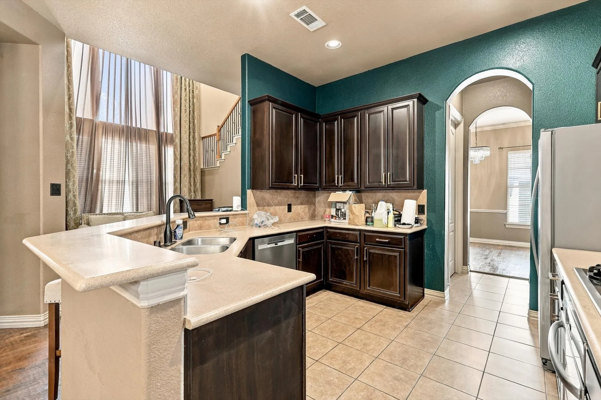 Single Family Residence For Sale in Denton County , 1596 Barksdale Drive, Lewisville, Texas 75077, 4 Bedroom, 3 Bathroom, 2 Garage spaces, 2,698 Sqft, built in 2008, mls#21409667, Real Estate Agent in Lewisville, Homes For Sale in Denton county, Homes For Sale in Lewisville, Realtor in Lewisville Texas, Real Estate Brokerage Independent Realty Texas, Luminita Cordes Realtor
