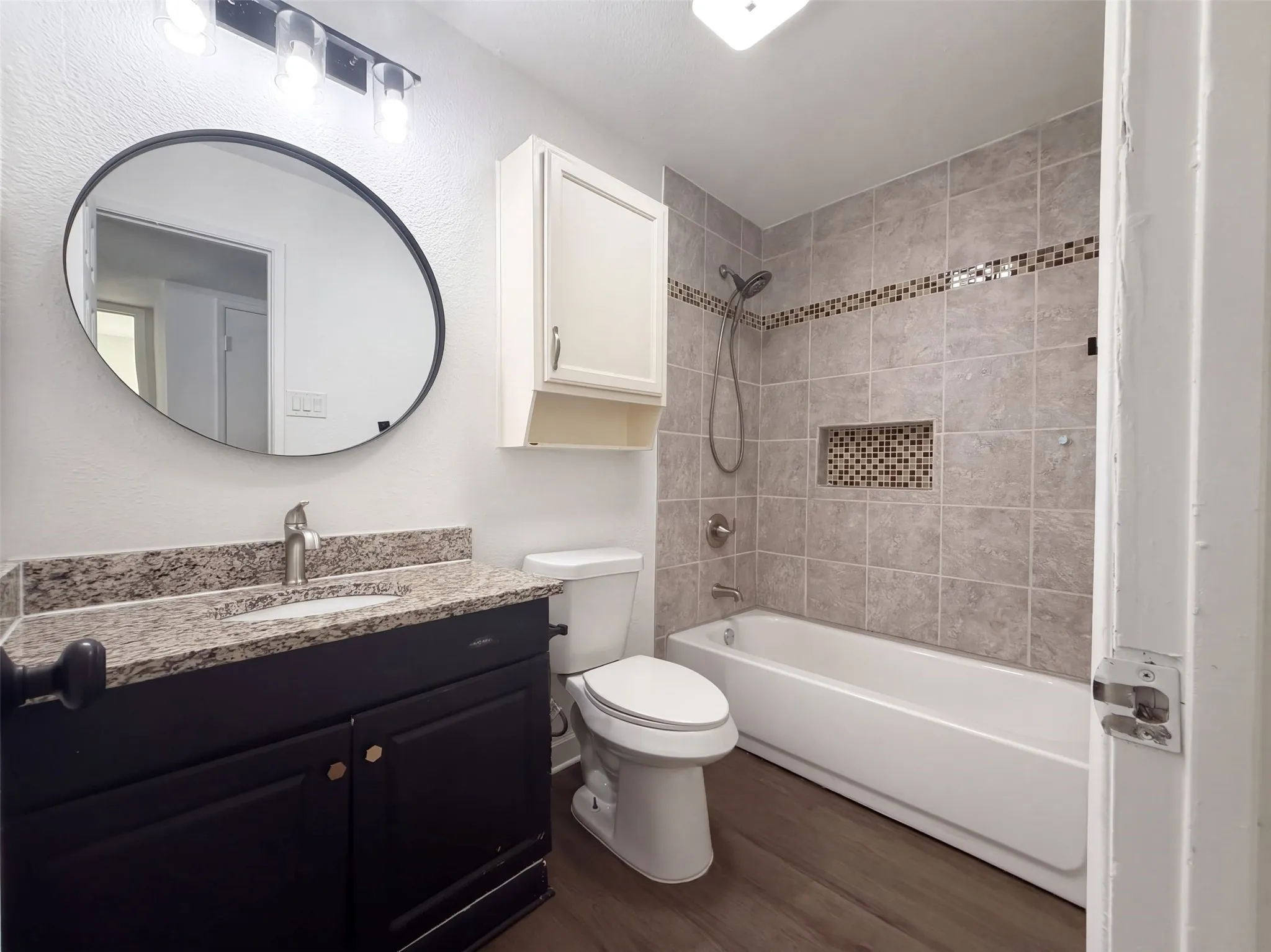 Single Family Residence For Sale in Denton County , 5005 Strickland Avenue, The Colony, Texas 75056, 3 Bedroom, 2 Bathroom, 2 Garage spaces, 1,684 Sqft, built in 1975, mls#21412298, Real Estate Agent in The Colony, Homes For Sale in Denton county, Homes For Sale in The Colony, Realtor in The Colony Texas, Real Estate Brokerage Independent Realty Texas, Luminita Cordes Realtor