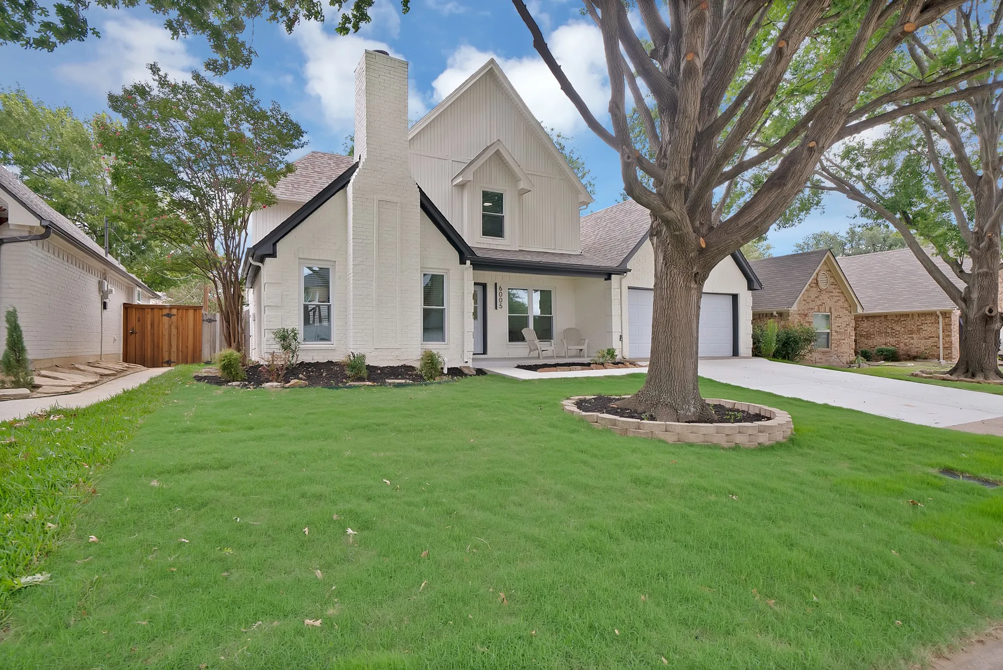 Single Family Residence For Sale in Tarrant County , 6005 Heatherglen Drive, Arlington, Texas 76017, 4 Bedroom, 2 Bathroom, 2 Garage spaces, 2,001 Sqft, built in 1986, mls#21410726, Real Estate Agent in Arlington, Homes For Sale in Tarrant county, Homes For Sale in Arlington, Realtor in Arlington Texas, Real Estate Brokerage Independent Realty Texas, Luminita Cordes Realtor