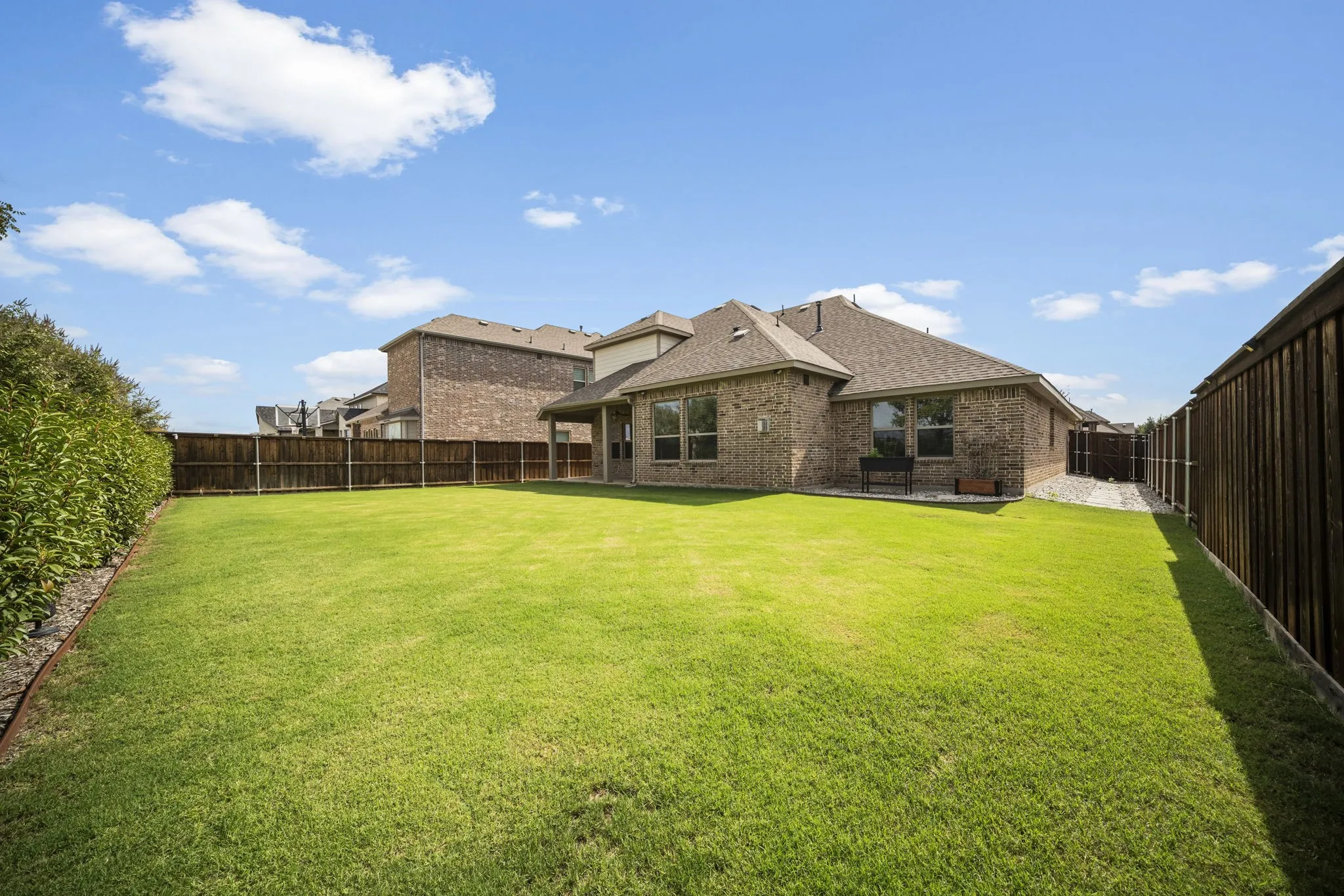 Single Family Residence For Sale in Denton County , 2980 Clearwater Drive, Prosper, Texas 75078, 5 Bedroom, 4 Bathroom, 3 Garage spaces, 2,818 Sqft, built in 2021, mls#21412267, Real Estate Agent in Prosper, Homes For Sale in Denton county, Homes For Sale in Prosper, Realtor in Prosper Texas, Real Estate Brokerage Independent Realty Texas, Luminita Cordes Realtor