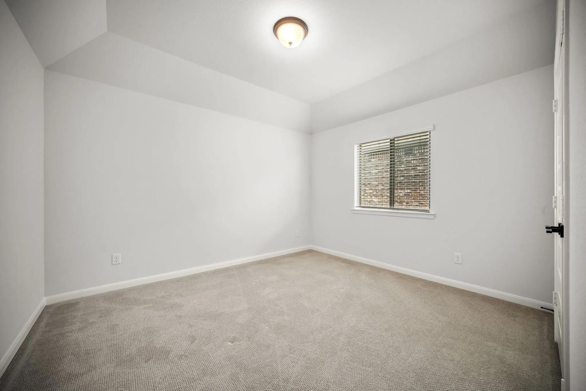 Single Family Residence For Sale in Denton County , 2980 Clearwater Drive, Prosper, Texas 75078, 5 Bedroom, 4 Bathroom, 3 Garage spaces, 2,818 Sqft, built in 2021, mls#21412267, Real Estate Agent in Prosper, Homes For Sale in Denton county, Homes For Sale in Prosper, Realtor in Prosper Texas, Real Estate Brokerage Independent Realty Texas, Luminita Cordes Realtor