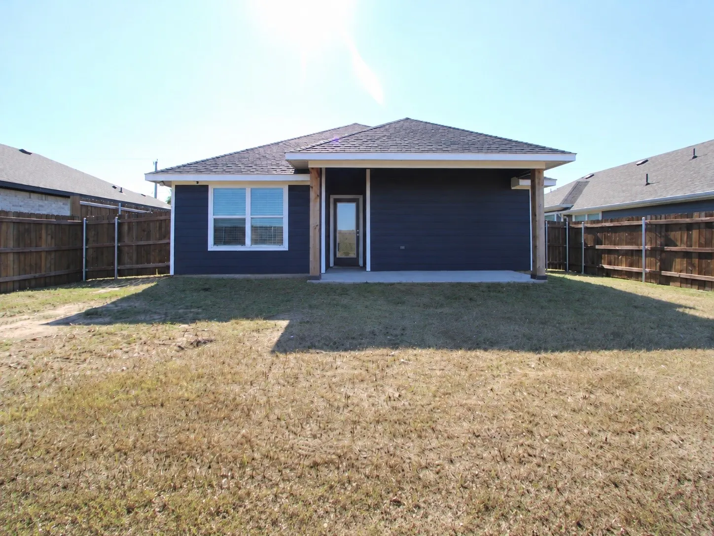 Single Family Residence For Sale in Ellis County , 600 N Garrett Avenue, Garrett, Texas 75119, 3 Bedroom, 2 Bathroom, 2 Garage spaces, 1,530 Sqft, built in 2022, mls#21393075, Real Estate Agent in Garrett, Homes For Sale in Ellis county, Homes For Sale in Garrett, Realtor in Garrett Texas, Real Estate Brokerage Independent Realty Texas, Luminita Cordes Realtor
