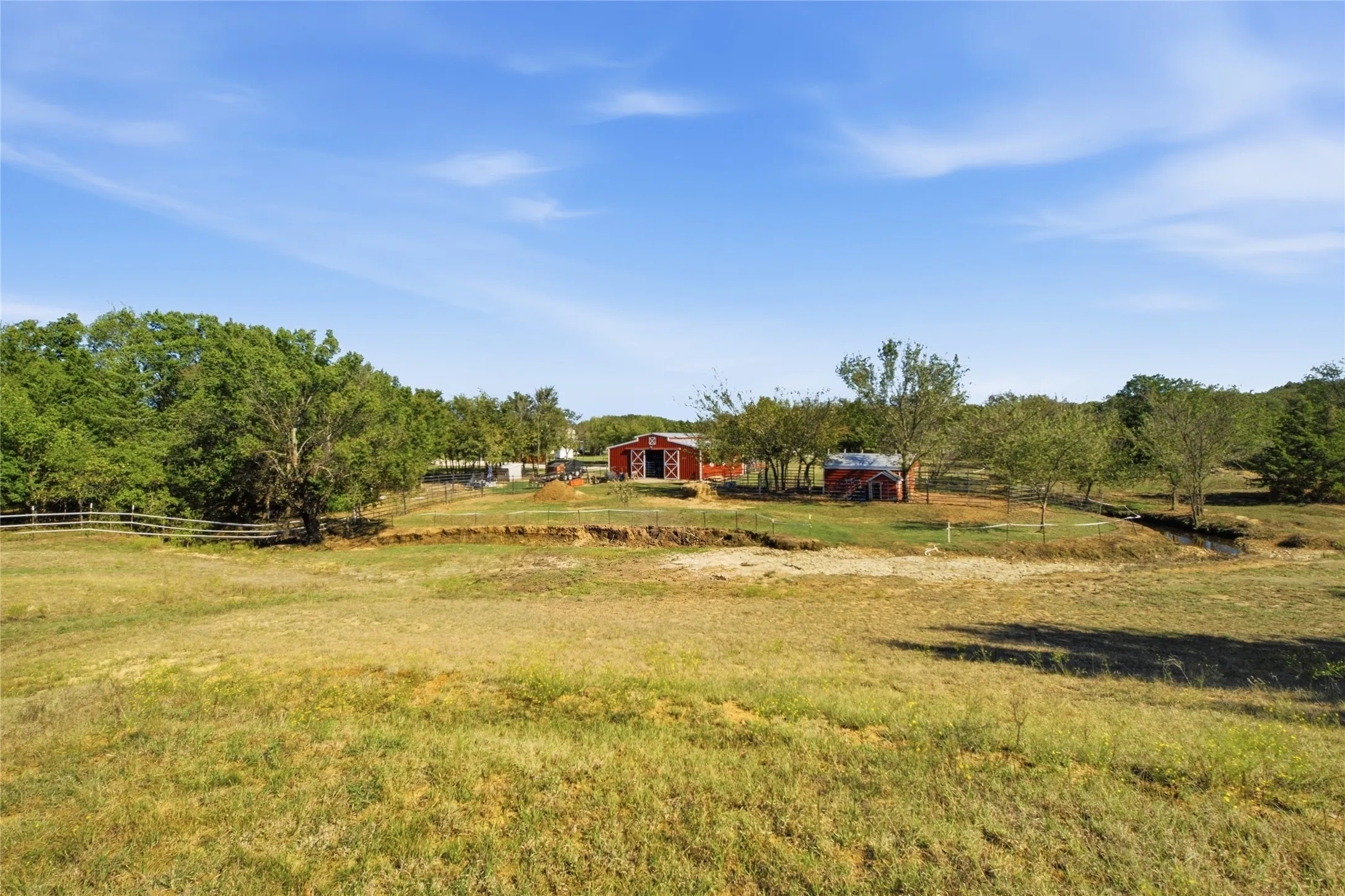 Farm For Sale in Cooke County , 71 COUNTY RD 1266, Whitesboro, Texas 76273, 3 Bedroom, 2 Bathroom, Garage spaces, 1,701 Sqft, built in 2023, mls#21409080, Real Estate Agent in Whitesboro, Homes For Sale in Cooke county, Homes For Sale in Whitesboro, Realtor in Whitesboro Texas, Real Estate Brokerage Independent Realty Texas, Luminita Cordes Realtor