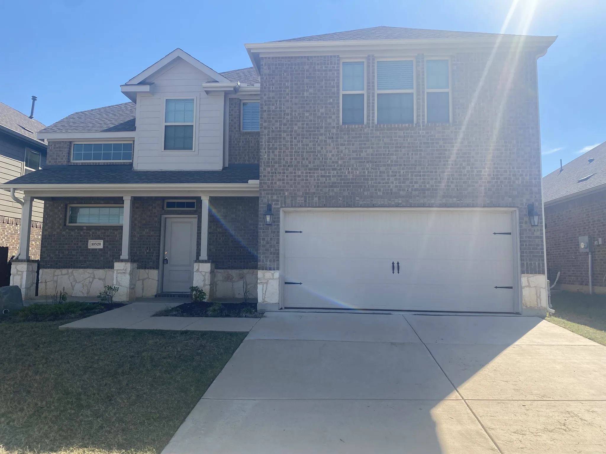 Single Family Residence For Rent